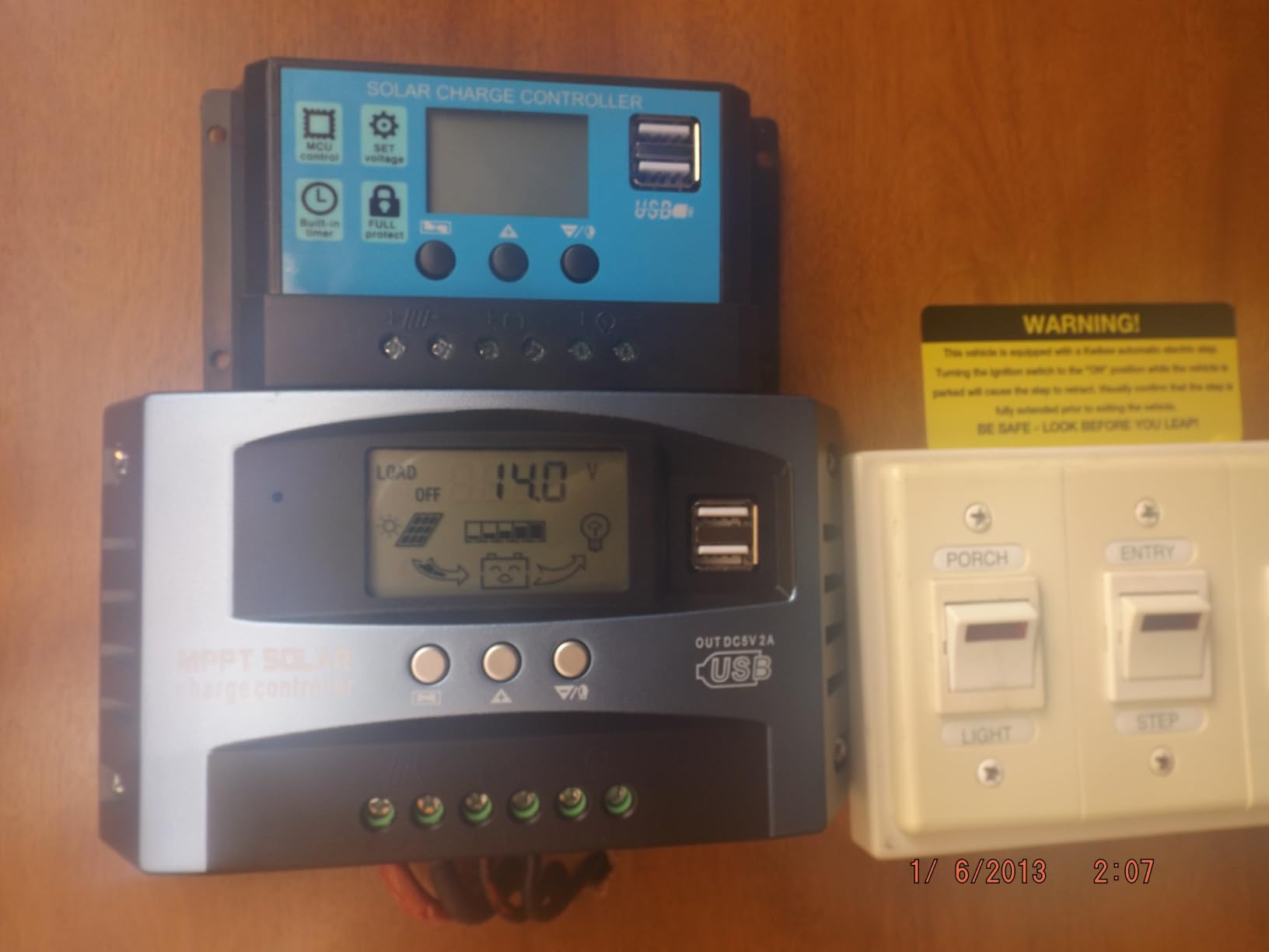 [Upgraded] 30A PWM Solar Charge Controller with Auto Parameter LCD Display customer photo 2