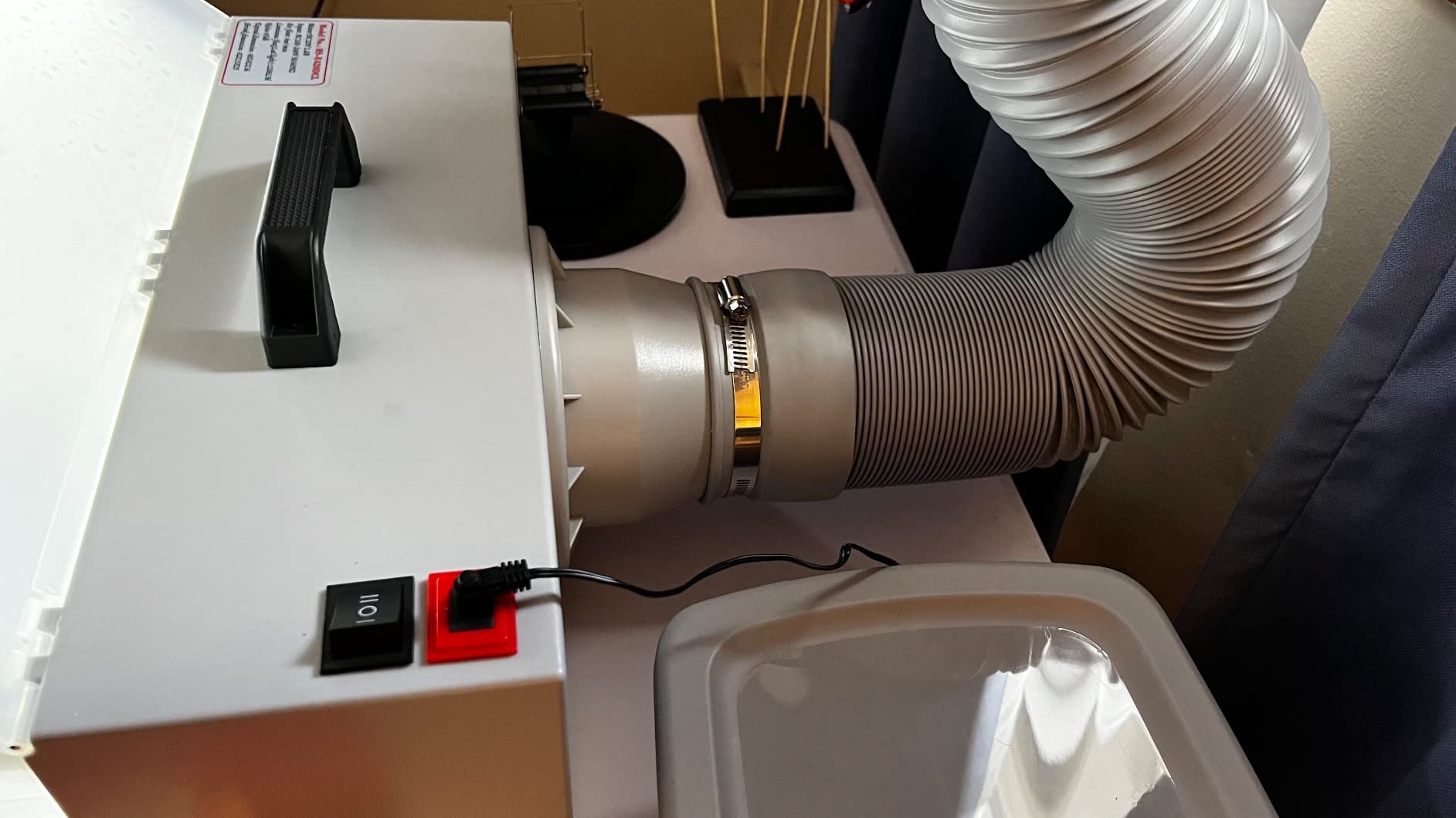 Anesty Airbrush Spray Booth with Two Modes: LED Light Only or LED Light with Fan | Portable Paint Booth with Turntable, Hose and Replacement Filter for Model Painting ASPB01 customer photo 2