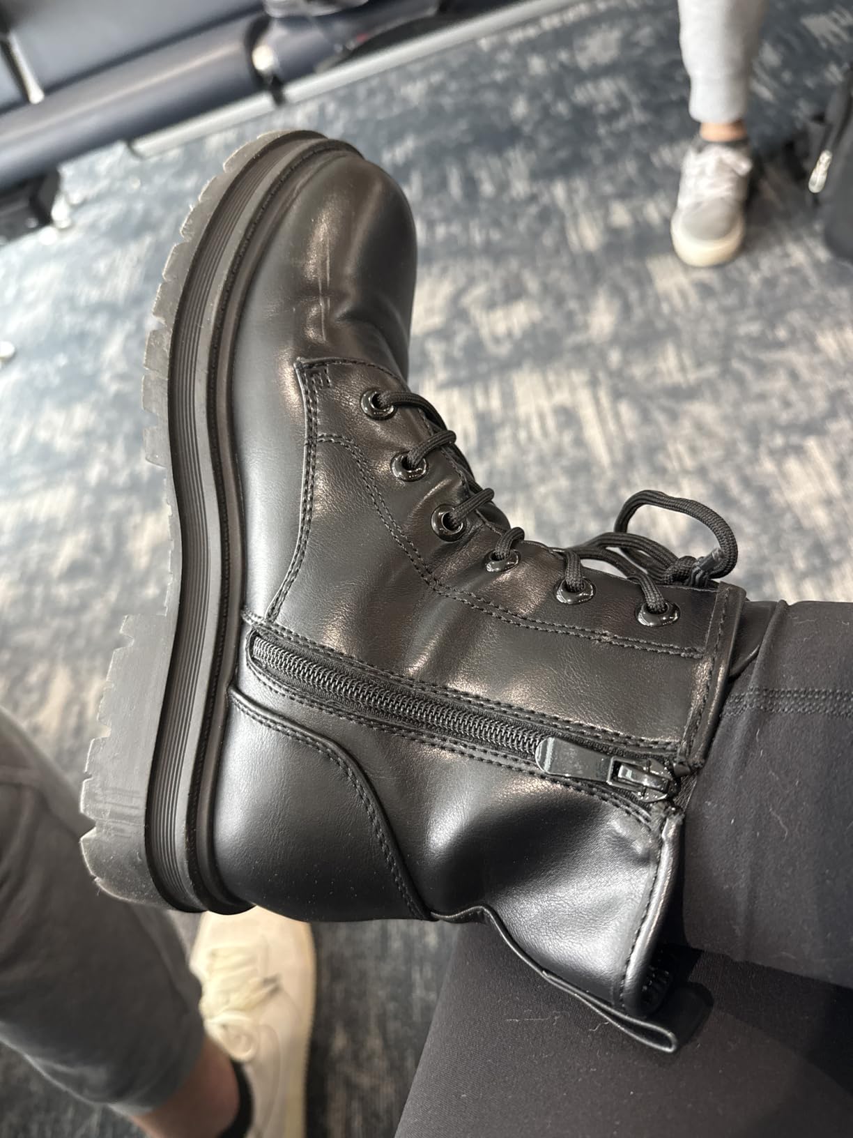 DREAM PAIRS Women's Combat Boots Lace-up Ankle Boots customer photo 1