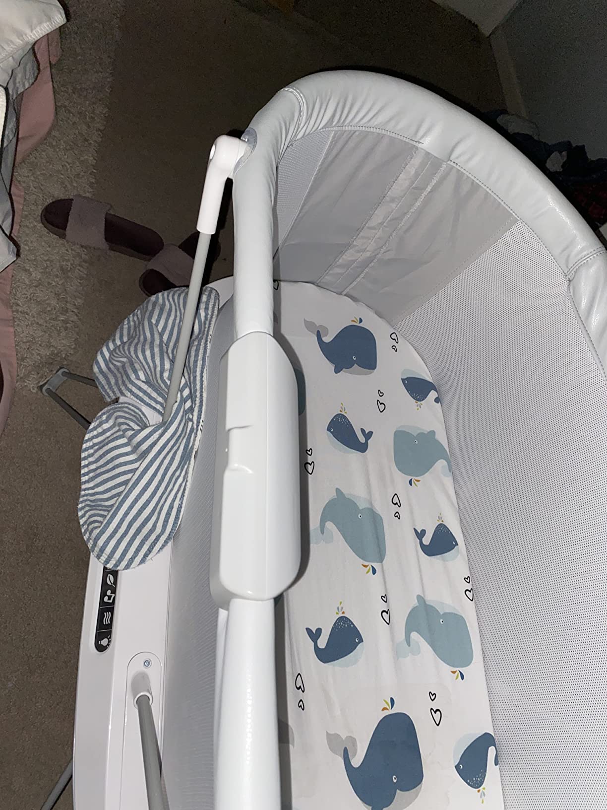 Fisher-Price Baby Bedside Sleeper Luminate Bassinet with Sound Detection plus Customizable Lights Music and Sounds for Newborns 0+ Months customer photo 1