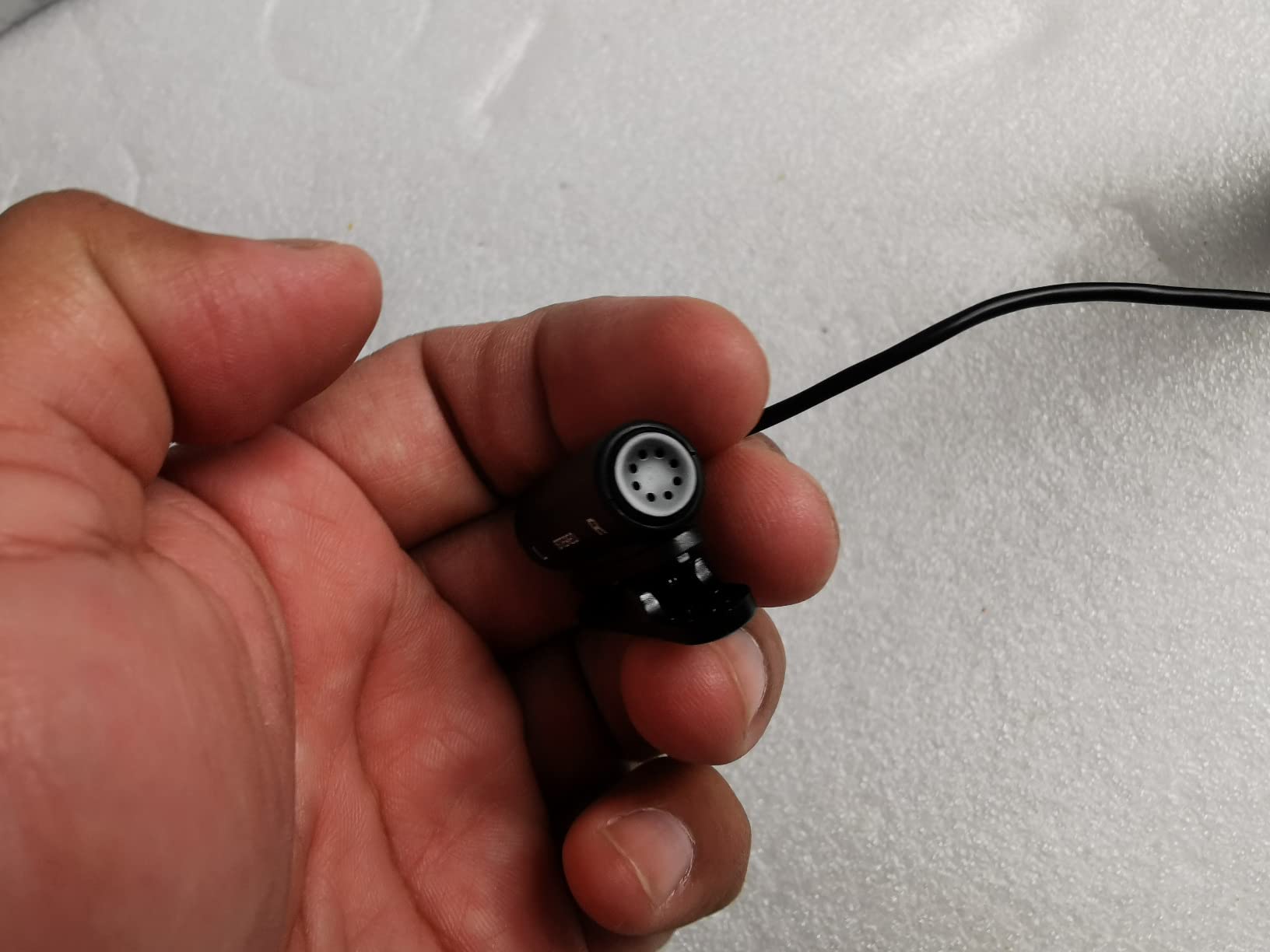 Sony Compact Stereo Lavalier Microphone ECMLV1, Black, Small customer photo 1
