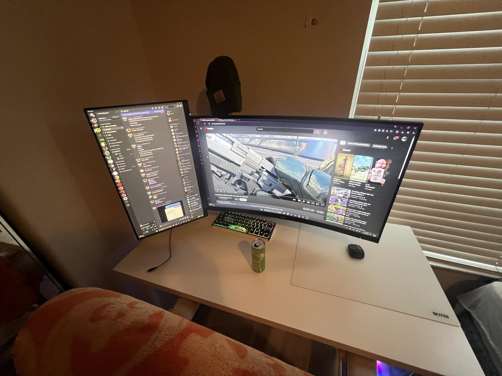 AOC C32G2ZE 32