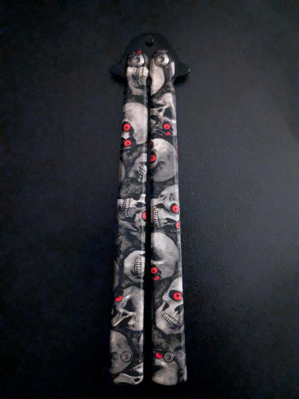 Practice Butterfly Knife Trainer with Edgy Skull Design, Safe Dull Blade | Stainless Steel Training Butterfly Knife for Flipping & Skill Drills, Firm Grip and Tail Latch, for Beginners & Enthusiasts customer photo 2