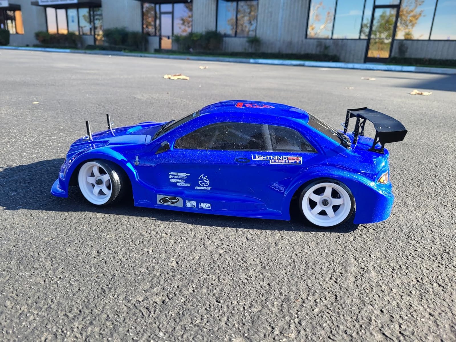 4PCS 12mm Hub Wheels,1:10 63mm Hard Plastic RC Drift Cars On Road Touring Racing Bald Tires for Traxxas HSP Tamiya HPI Kyosho On-Road Drifting Car Trucks(White) customer photo 1