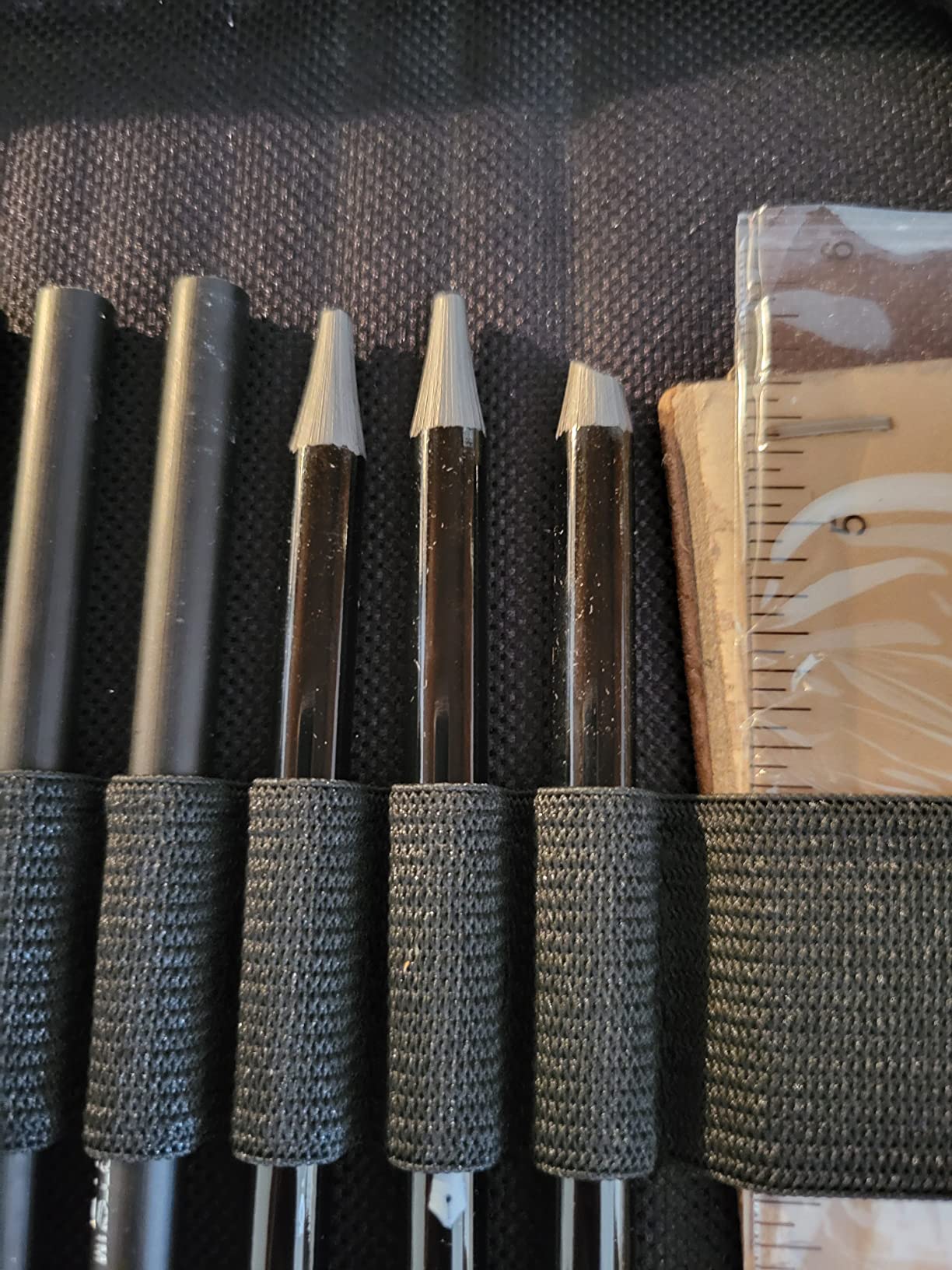 Castle Art Supplies 100 Piece Drawing Sketching and Charcoal Set for Adults | Graphite, charcoal, pastel, and metallic pencils, plus more extras - for professional and adult artists alike customer photo 2