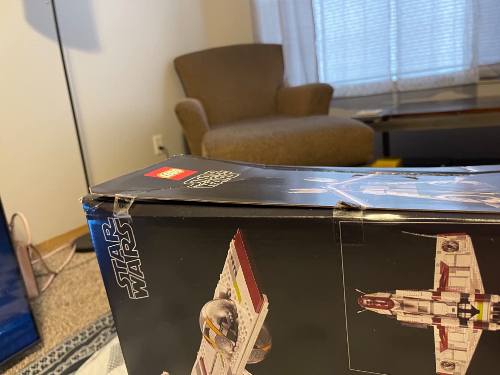 LEGO Star Wars Republic Gunship 75309 UCS Display Model Kit for Adults to Build, Ultimate Collector Series customer photo 1