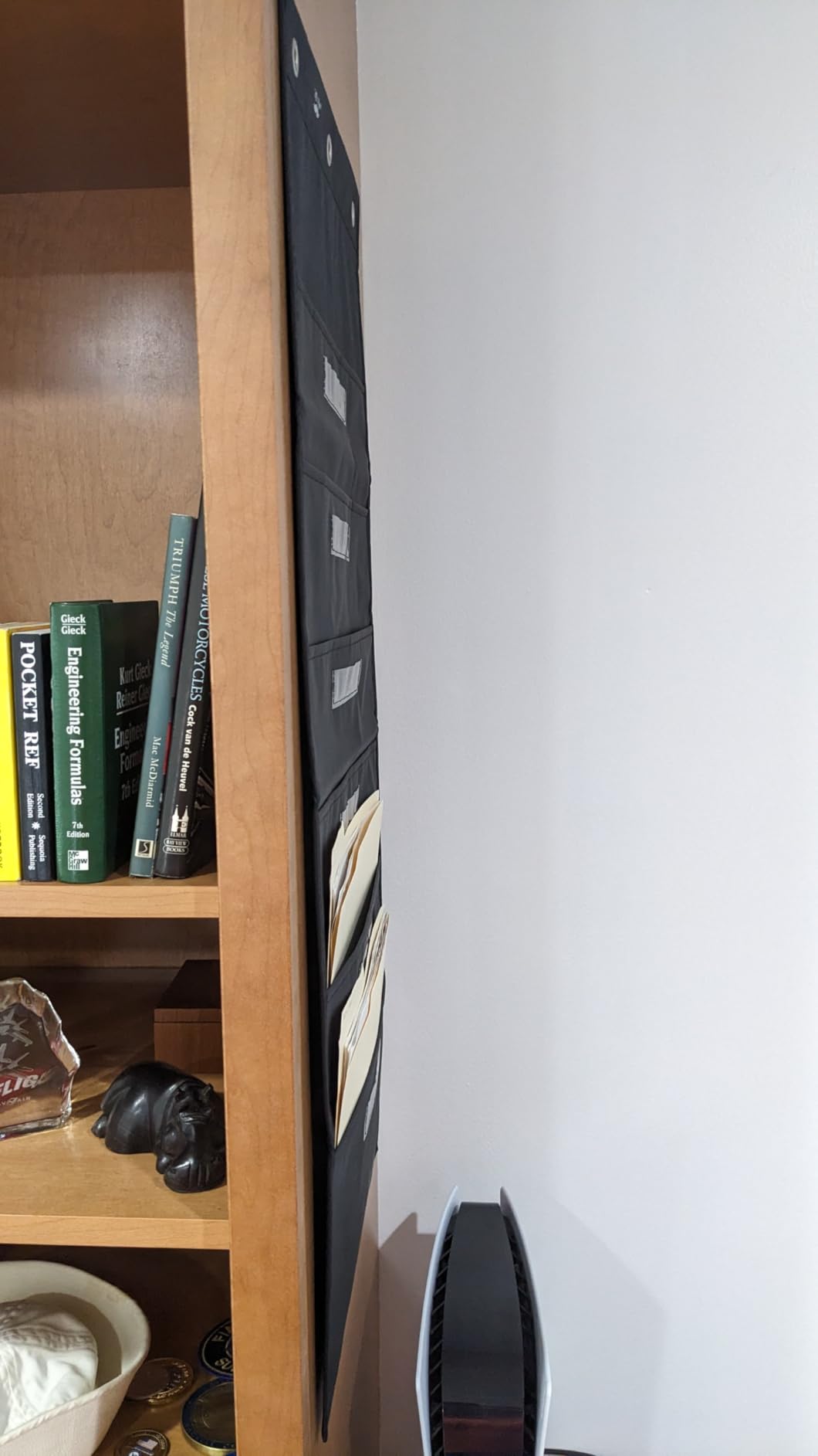 Mr. Pen- Hanging Wall File Organizer, 6 Pocket, Black customer photo 2