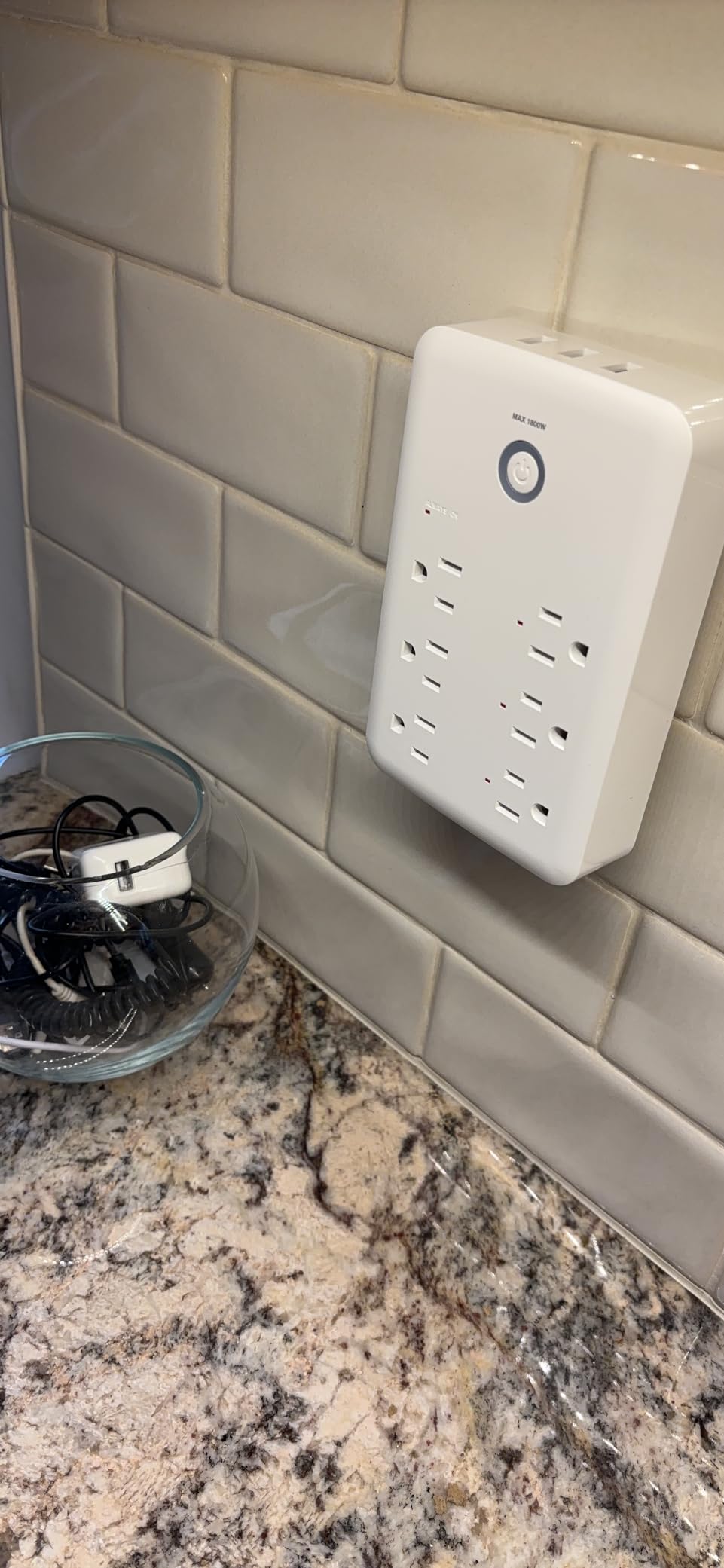 GHome Smart Plug Outlet Extender, Smart Power Strip with 3 Individually Controlled WiFi Outlets and 3 USB Ports, Smart Plugs that Works with Alexa Google Home, 15A/1800W, Dark customer photo 1
