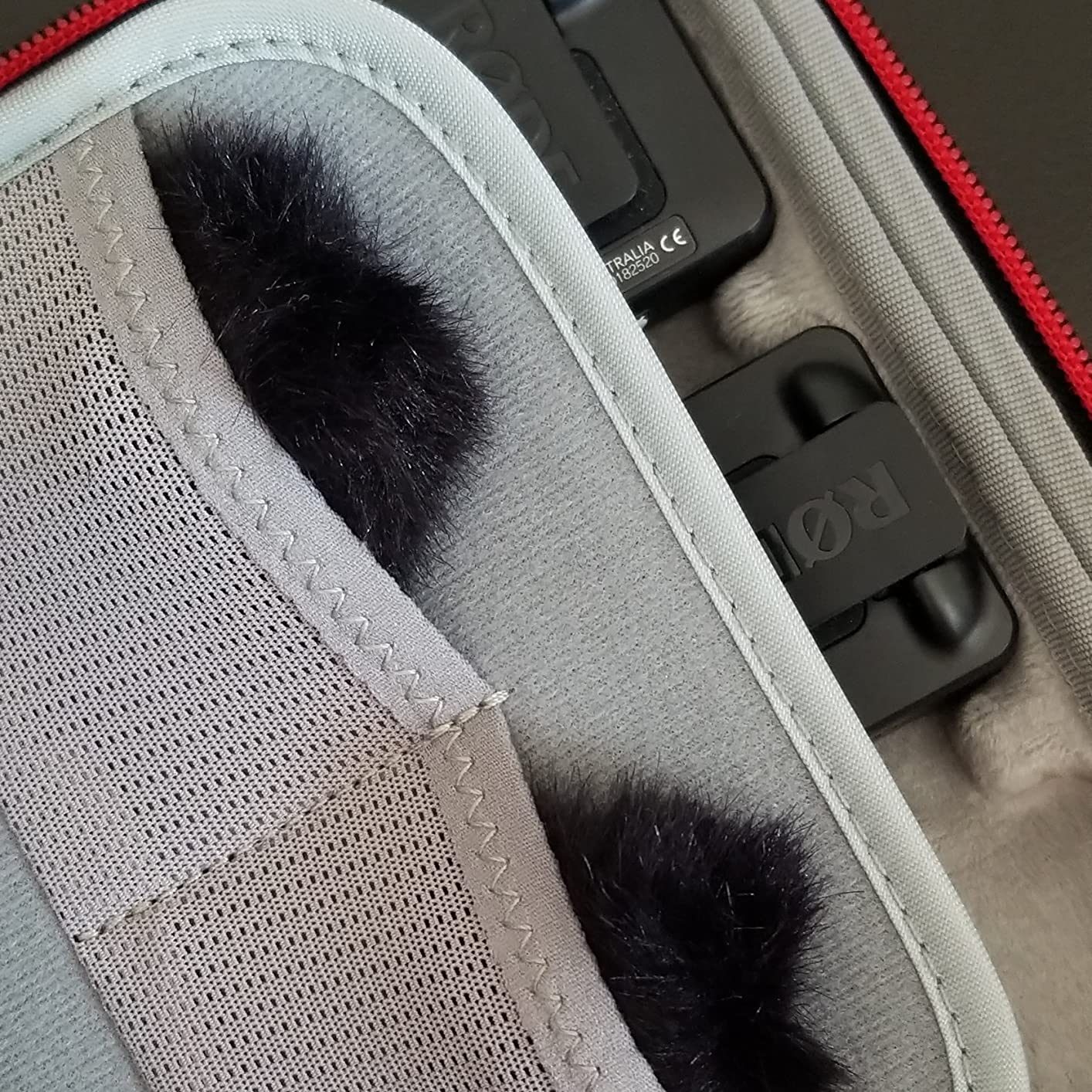 RØDE Lavalier II Ultra-Low-Profile Lavalier Microphone customer photo 2