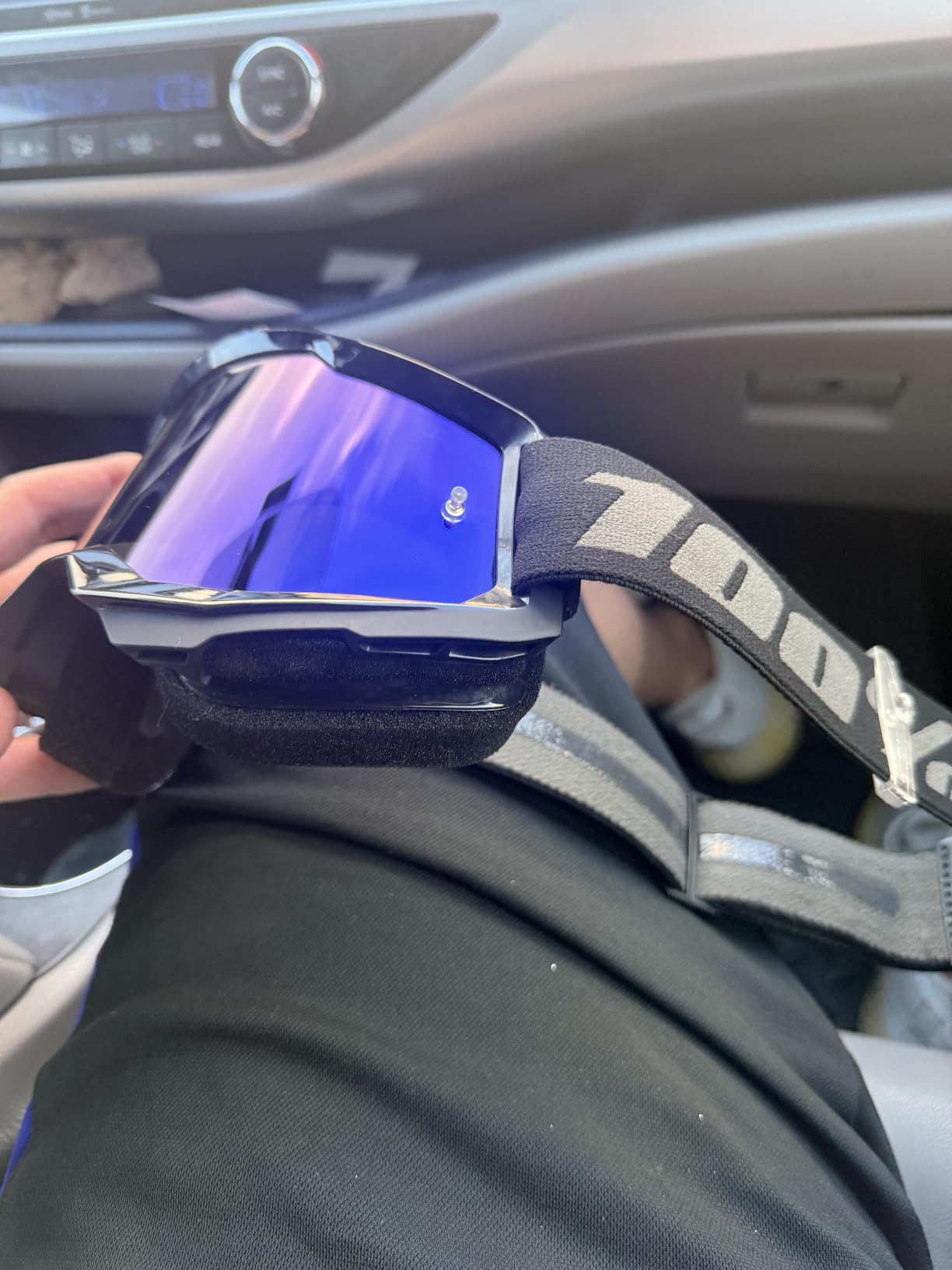 100% Goggle Replacement Lens - Sheet - Compatible with Racecraft 2, Accuri 2, and Strata 2 Goggles customer photo 1