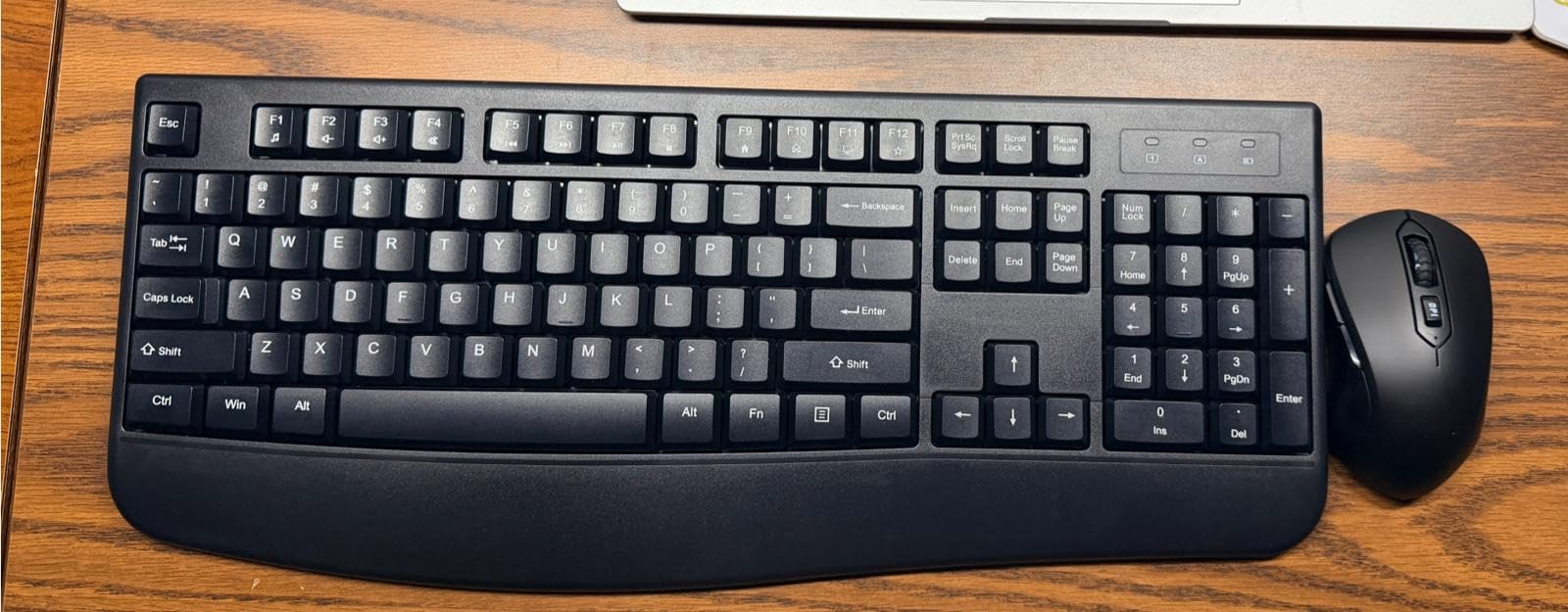 Wireless Keyboard and Mouse Combo, Full-Sized 2.4GHz Wireless Keyboard with Comfortable Palm Rest and Optical Wireless Mouse for Windows, Mac OS PC/Desktops/Computer/Laptops (Black) customer photo 2