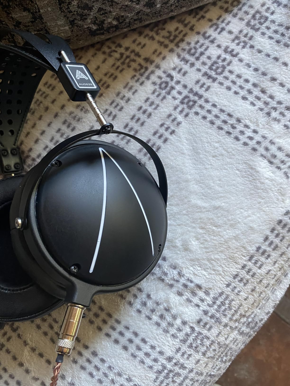 Neumann NDH 30 Open-back Studio Headphones customer photo 2