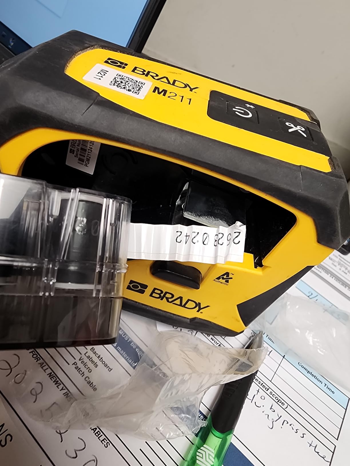 Brady M211 Portable Bluetooth Label Printer Kit (M211-KIT), Yellow/Black customer photo 2