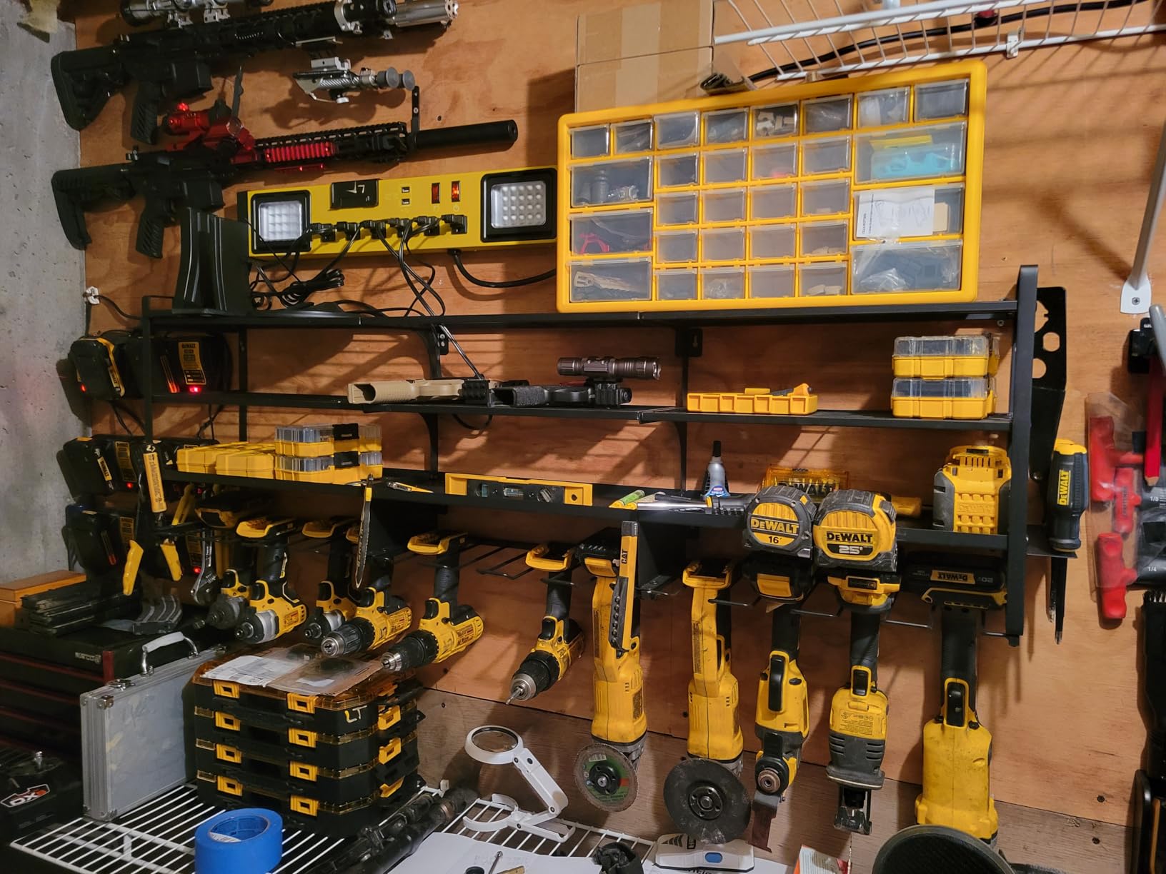 DEWALT - Toughseries Screwdriver Set 27Pc customer photo 2