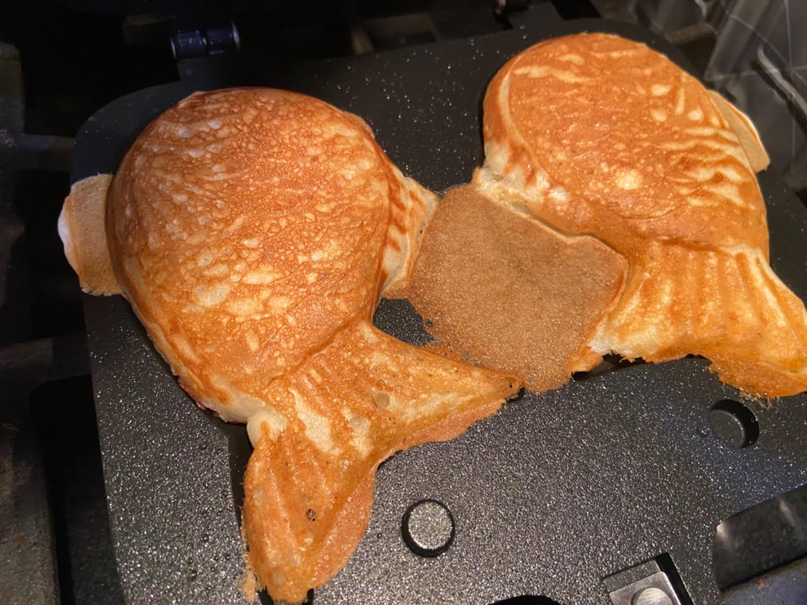 Taiyaki Maker, Fish Waffle Pan, Cast Aluminum Alloy, Nonstick customer photo 1