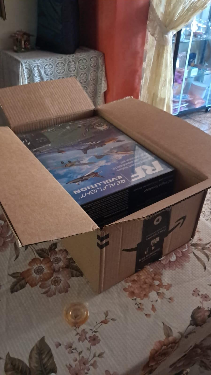 REALFLIGHT Evolution RC Flight Simulator Software with Interlink DX Controller Included RFL2000 Air/Heli Simulators Compatible with VR headsets Online Multiplayer Options customer photo 1