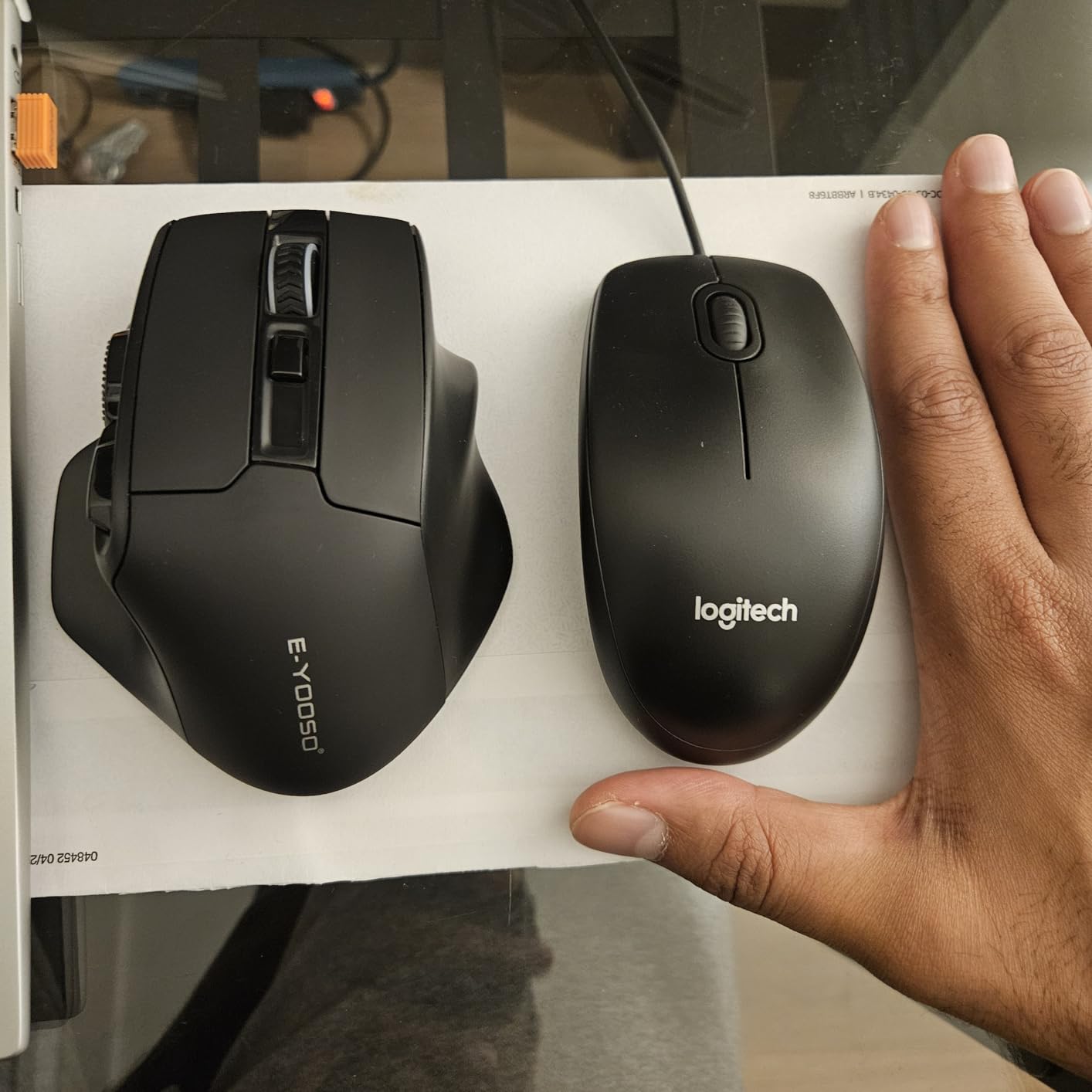 E-YOOSO Large Wireless Mouse for Big Hands, 6 Buttons, 5-Level 4800 DPI customer photo 2