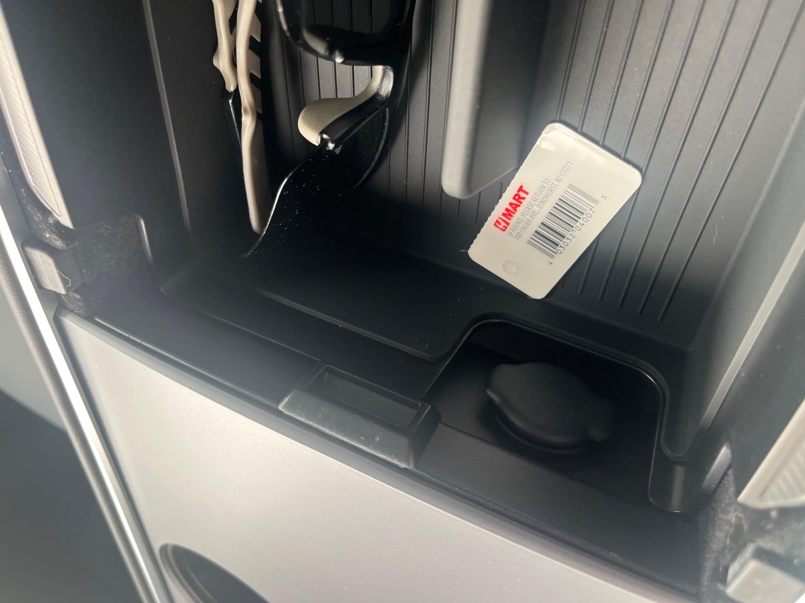 Spigen Armrest Console Organizer for Legacy Tesla Model Y & 3 | Only Model Y (2020-24) & Model 3 (2017-23) customer photo 2