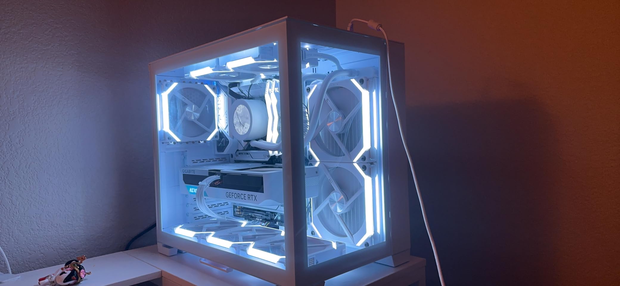 Gigabyte GeForce RTX 4070 AERO OC 12G Graphics Card, 3X WINDFORCE Fans, 12GB 192-bit GDDR6X, GV-N4070AERO OC-12GD Video Card customer photo 2