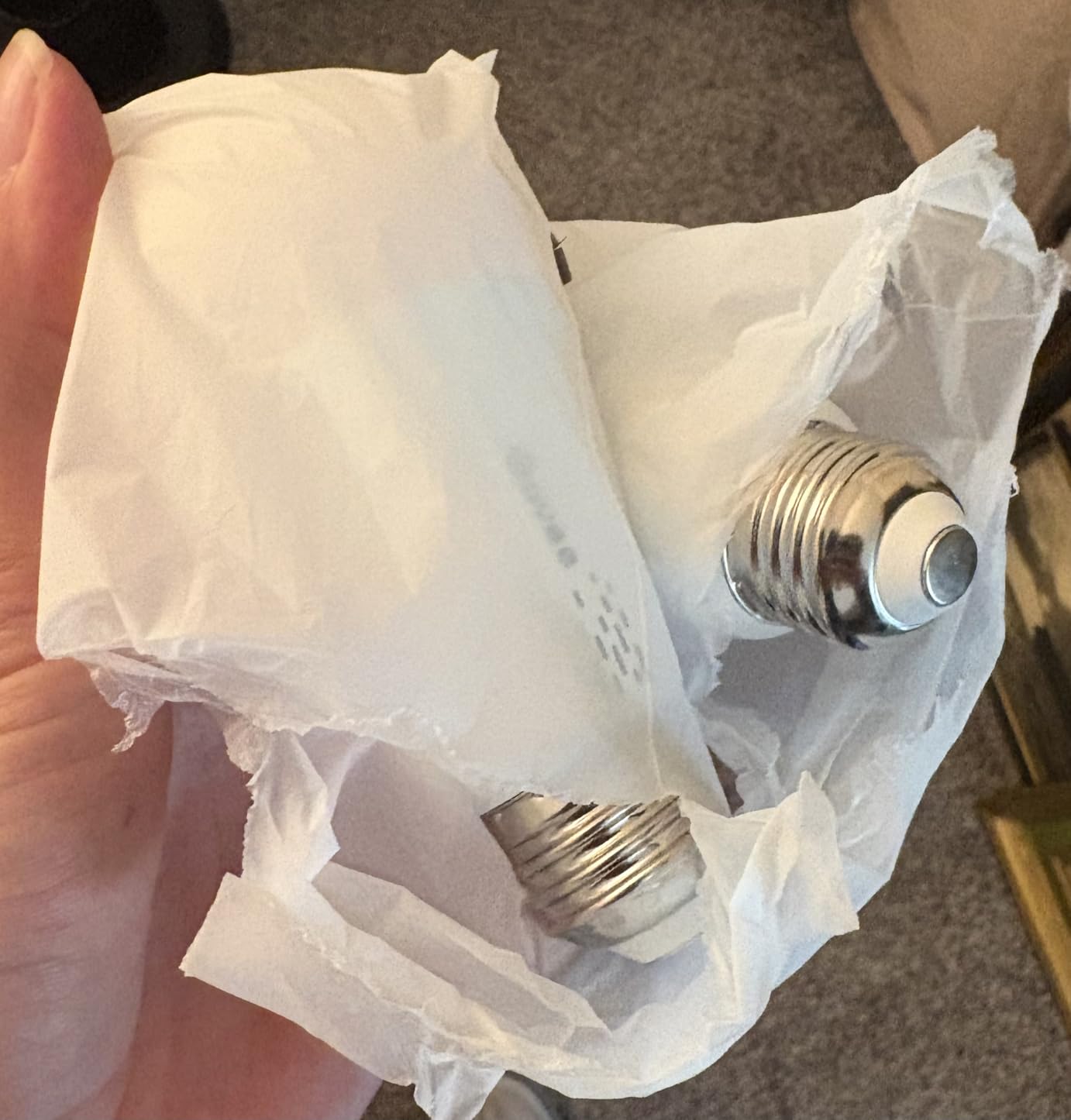 Govee LED Smart Light Bulbs, 1000LM RGBWW A19 75W E26 Base 4 Pack customer photo 1