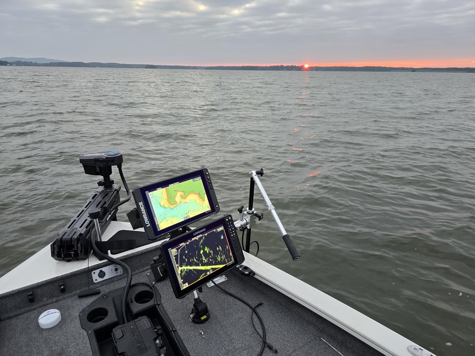 Lowrance ActiveTarget 2 (AT2) and ActiveTarget 2 XL (AT2 XL) Live Sonar Transducers customer photo 2