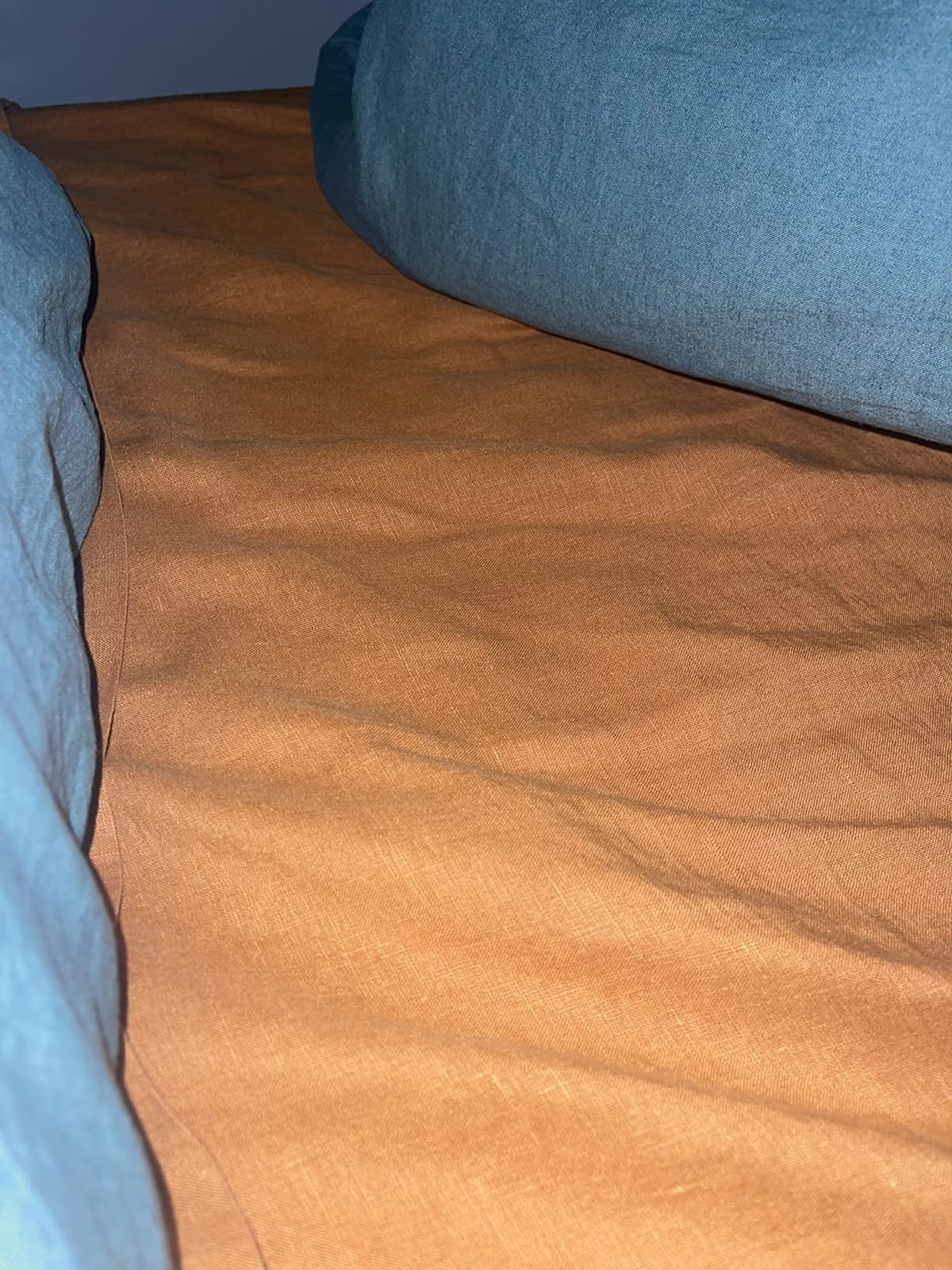 Simple&Opulence 100% Linen Sheets Queen Size Set, 4 Pcs Natural French Linen Bed Sheets, Breathable Soft Durable Bedding Set for All Season (Classic Blue, Queen) customer photo 2