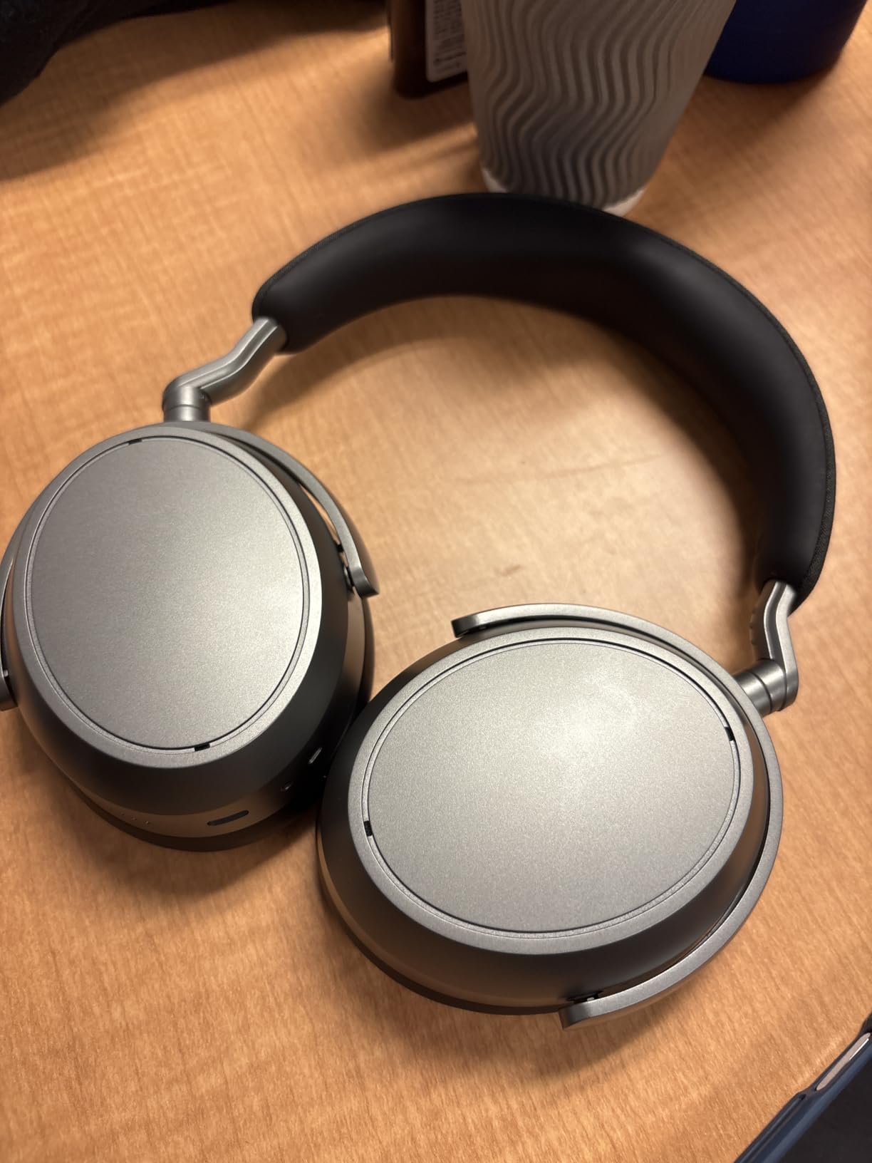 Sennheiser Momentum 4 Wireless Headphones, ANC, 60 Hr Battery, Black/Copper customer photo 1