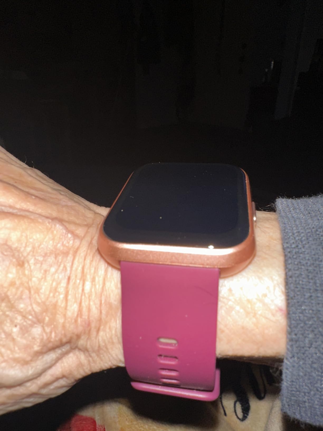 Smartwatch for Women/Men, Compatible with Android & iPhone, 1.8'' Fitness Tracker Watch with Alexa, Call & Notification Alerts, Heart Rate & Sleep Monitor, 120 Sports Modes, Waterproof Smart Watch customer photo 1