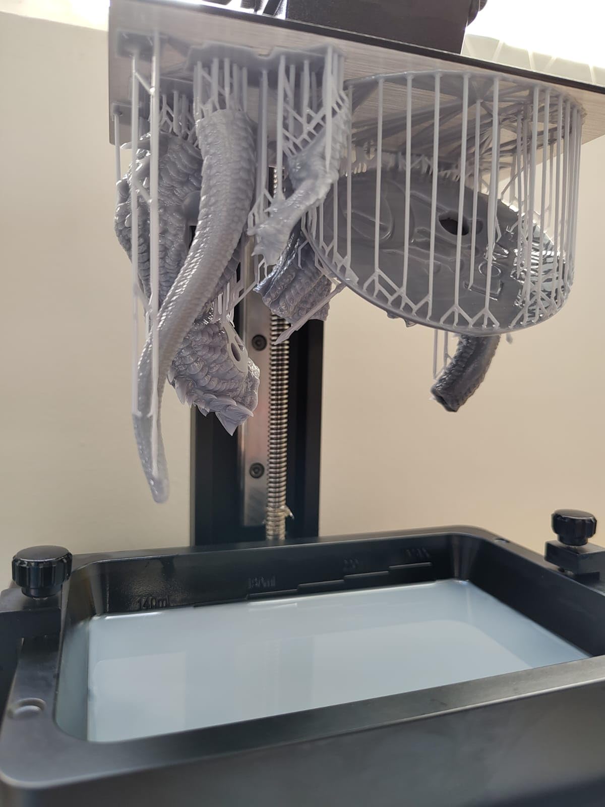 ANYCUBIC ABS-Like Resin Pro 2, Upgraded 8K 3D Printer Resin with Enhanced Strength and Toughness, High Precision, Low Odor, Wide Compatibility for All LCD Resin 3D Printers (Grey, 1kg) customer photo 2