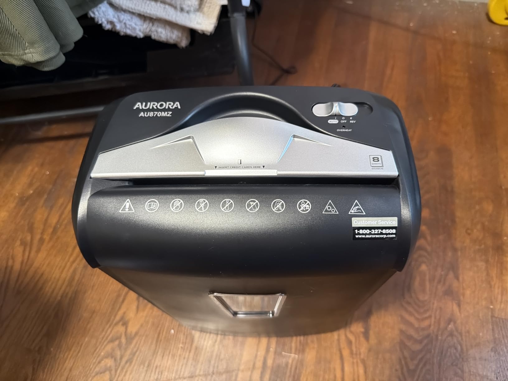 Aurora AU1225MA High-Security 12-Sheet Micro-Cut Paper and CD/Credit Card Shredder/ 5-Gallon Pullout Basket/40 Minutes Run Time customer photo 2