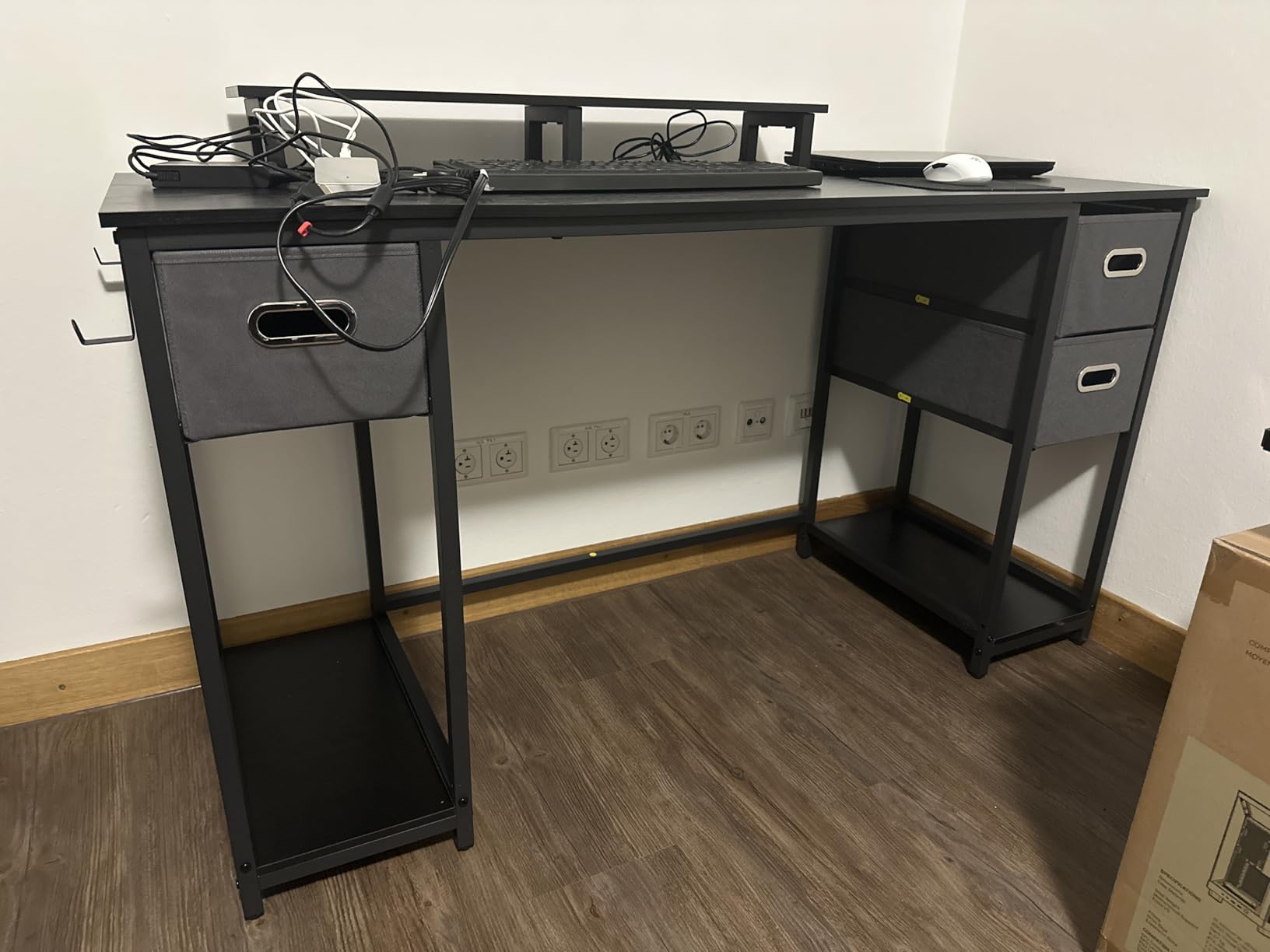 Pamray 39 Inch Small Computer Desk with Monitor Stand and Drawer for Gaming customer photo 1