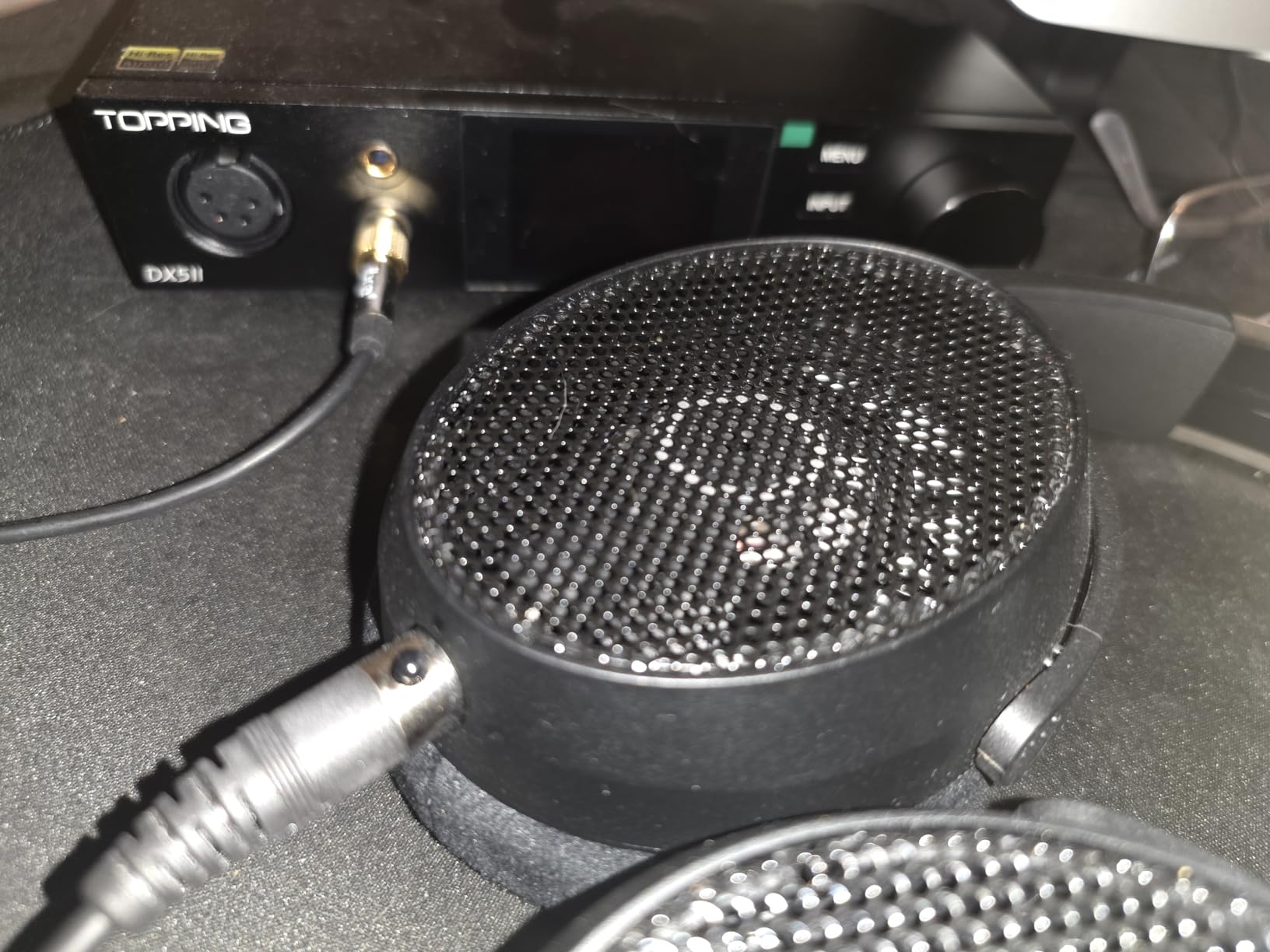 HD 490 PRO Open-Back Professional Headphone customer photo 2