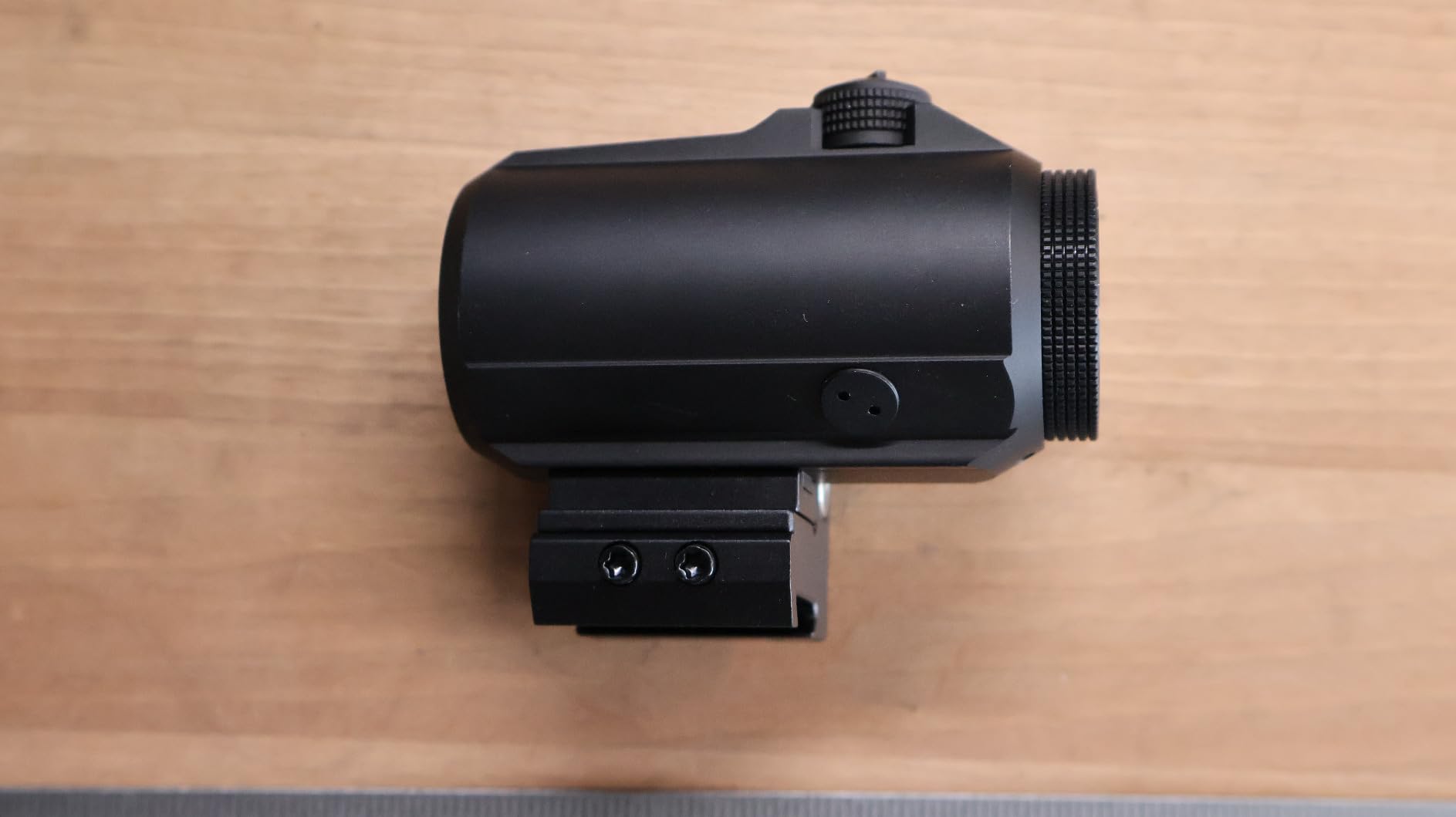 Monstrum Ghost G3 4X Magnifier with Flip-to-Side Mount customer photo 2