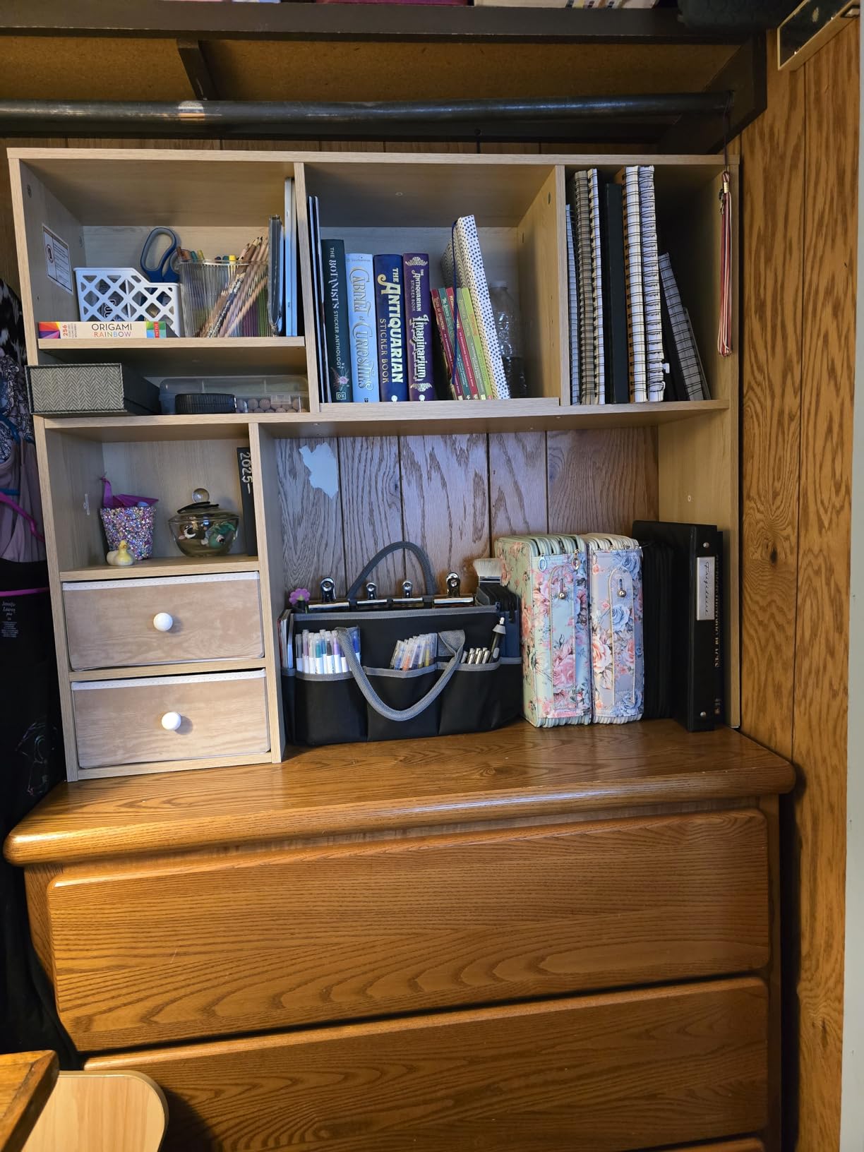 REIBII Desktop Bookshelf, 8 Shelves Desk Hutch for Dorm Room, White customer photo 2