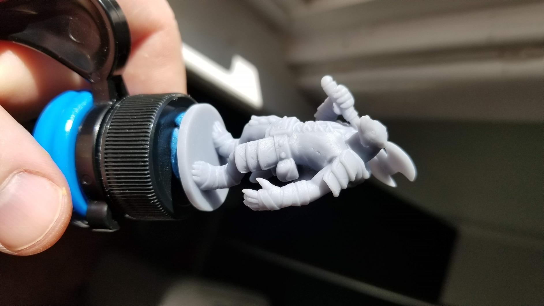 ANYCUBIC 3D Printer Resin Bundle, 405nm SLA UV-Curing Resin with High Precision and Quick Curing & Excellent Fluidity for LCD 3D Printing (Grey+Clear+White+Black,1kg per Bottle, 4kg in Total) customer photo 1