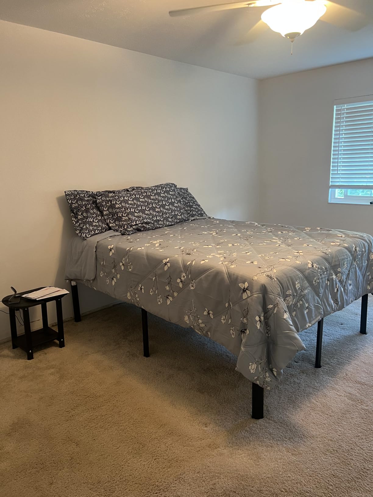VIPSHOW 18 Inch Queen Bed Frame with Round Corners No Box Spring Needed | 3500lbs Heavy Duty, Under bed storage, 4 mattress stoppers, Headboard holes, Noise-free, Easy assembly & rubber covers customer photo 1