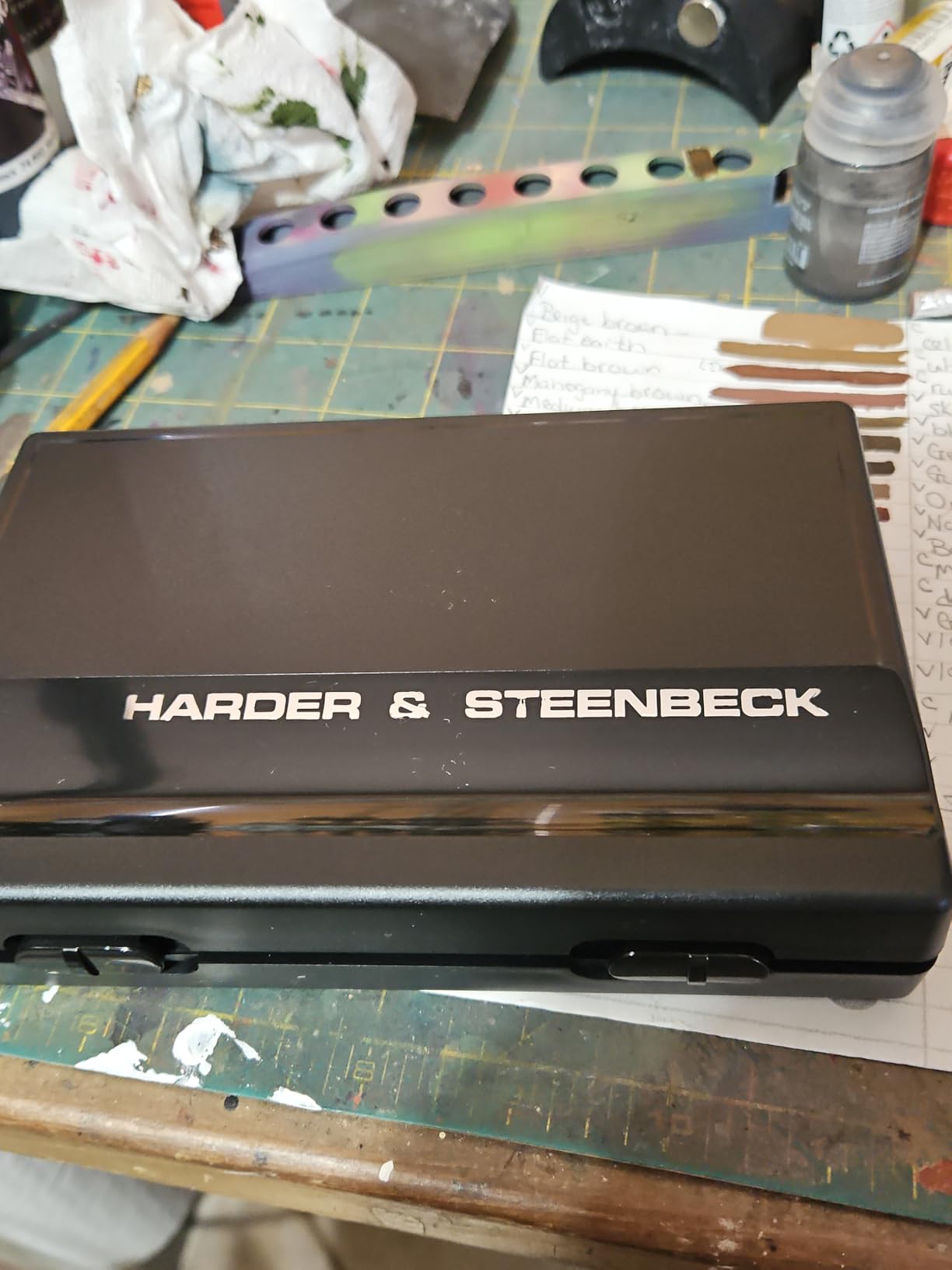 Harder & Steenbeck Evolution 2024 CRplus, German-Engineered Airbrush customer photo 1
