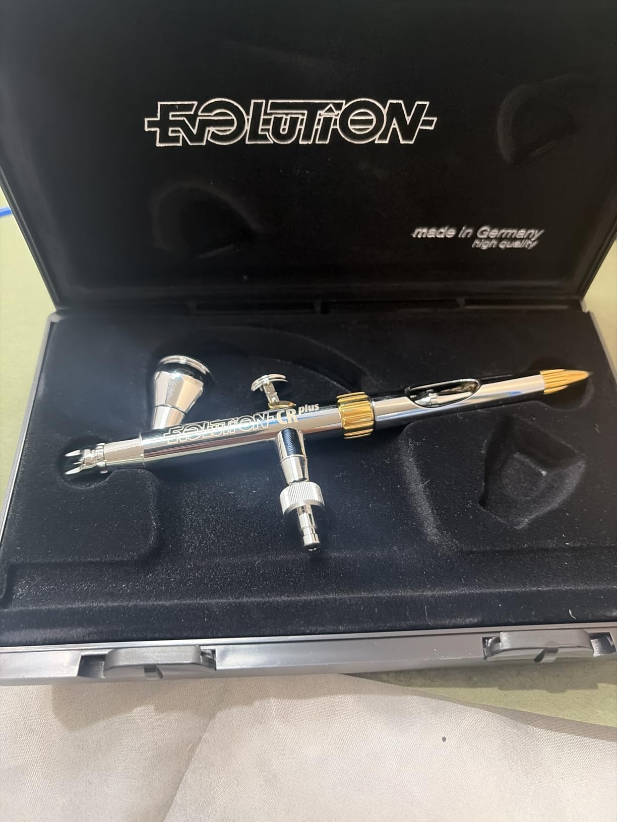 Harder & Steenbeck Evolution 2024 CRplus, German-Engineered Airbrush customer photo 2