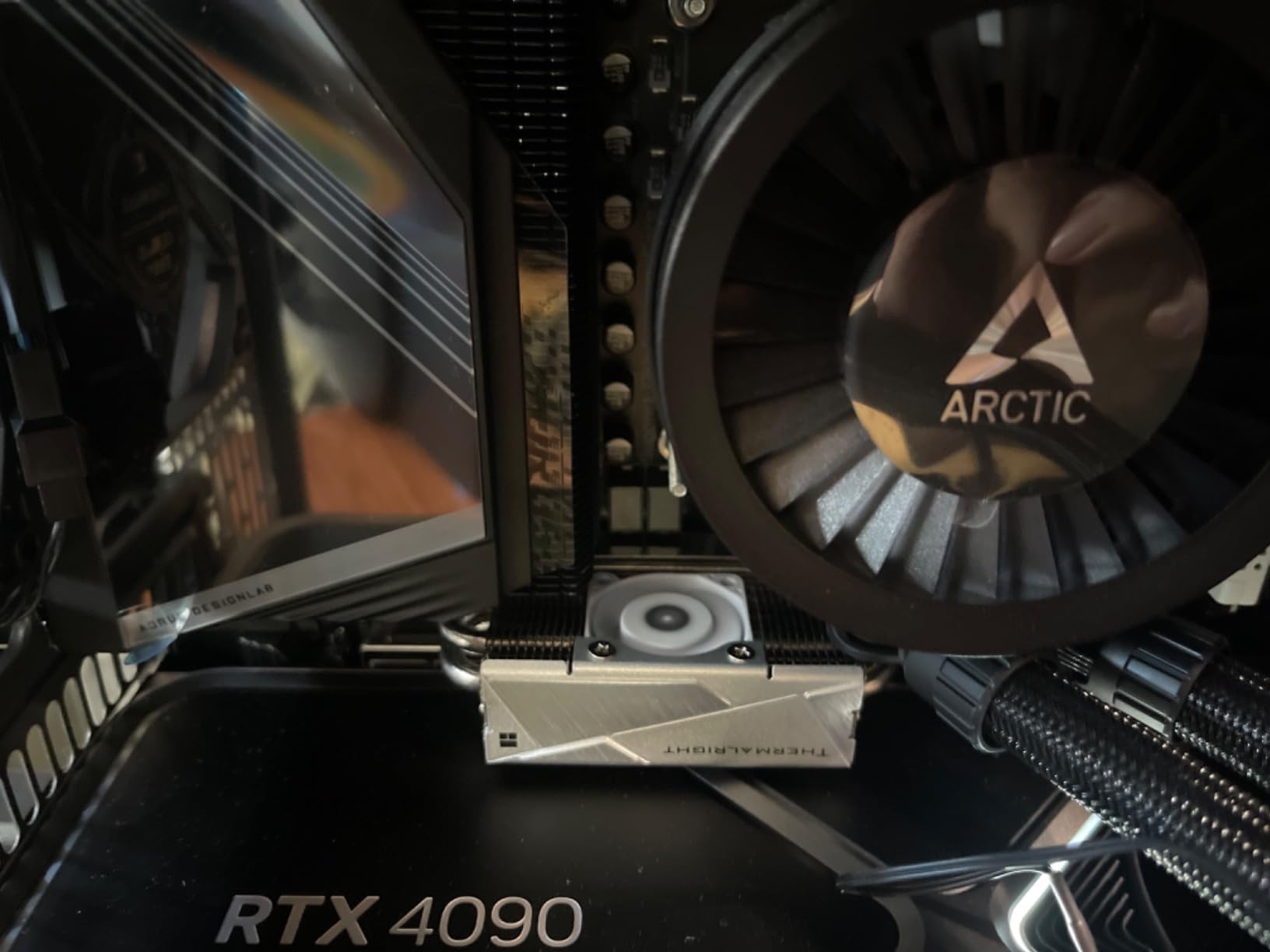 Crucial T705 PCIe Gen5 NVMe 2TB SSD, Up to 14,500MB/s, TLC NAND, Intel & Ryzen Compatible, for Hardcore Gaming & High-Speed Storage, Solid State Drive, Includes 1Mo Adobe CC – CT2000T705SSD3 customer photo 2