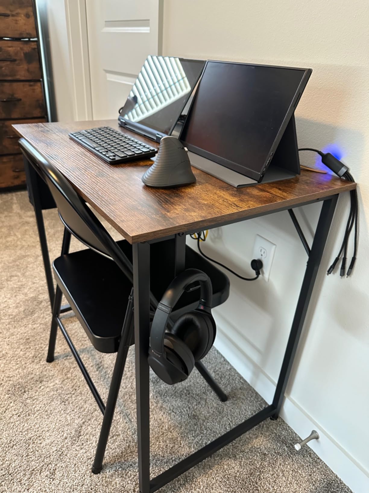 DLisiting 32 Inch Small Desk with Drawers, Black customer photo 1