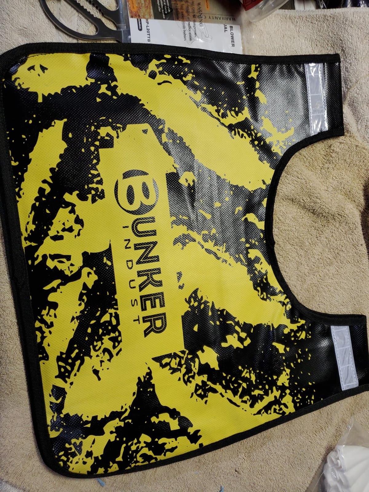 BUNKER INDUST Winch Damper Bag, Winch Cable Line Damper for Safety Recovery Off-Road Winch Rope Damper Blanket with Pocket and Reflective Strips customer photo 2
