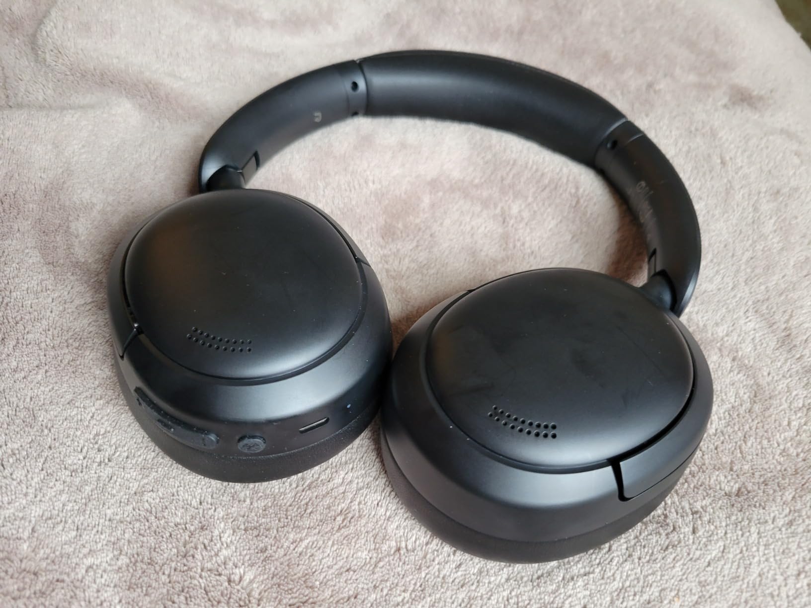 Edifier W800BT Pro Hybrid Active Noise Cancelling Headphones - Hi-Res Audio - AI Call Noise Cancellation - 45H Playtime - Fast Charging - Foldable - Wireless Over-Ear Bluetooth 5.4 Headphones - Black customer photo 2