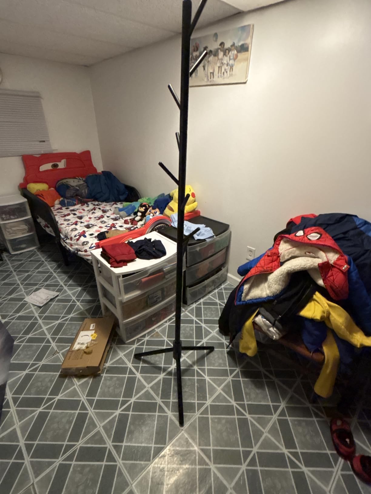 Unisakey 8-Hook Freestanding Wooden Coat Rack 3 Adjustable Heights Black | Stable Triangular Base, Simple Tool-Free Assembly customer photo 1