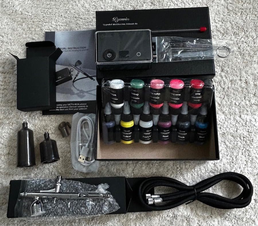 32PSI Cordless Airbrush Kit with Compressor & 11 Acrylic Paints customer photo 2