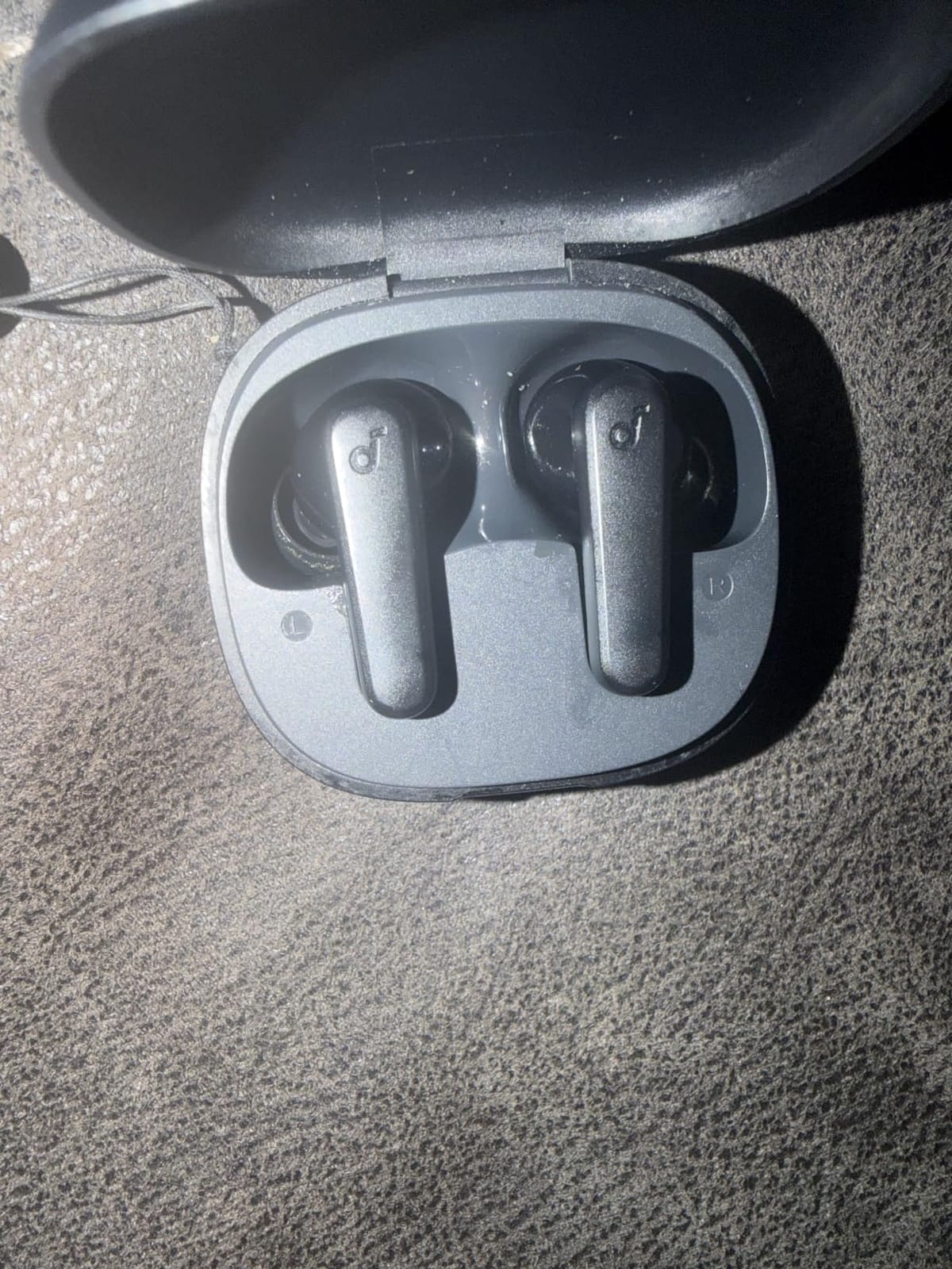 Soundcore by Anker P20i True Wireless Earbuds, Big Bass, 30H Playtime, Bluetooth 5.3, Water-Resistant, 2 Mics for AI Clear Calls, 22 Preset EQs, Customization via App customer photo 1