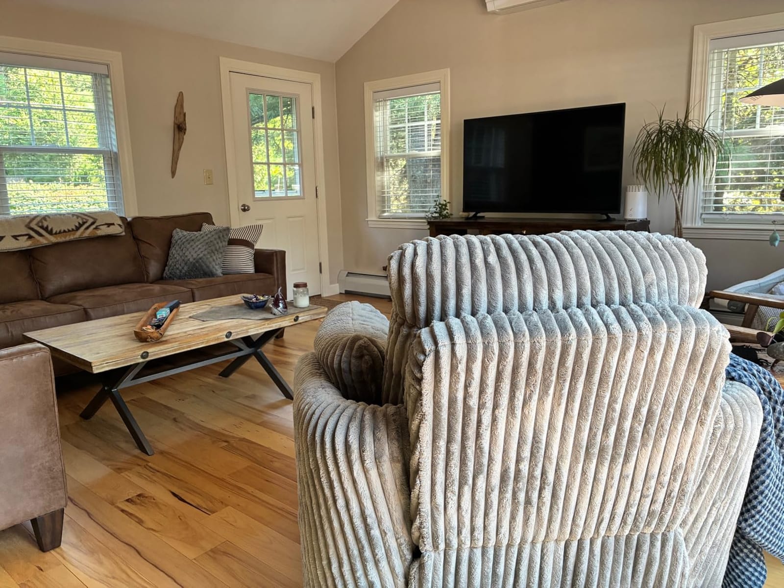 Signature Design by Ashley Oversized Swivel Glider Recliner, Ivory | Hidden armrest storage, Soft polyester cord, Smooth 360-degree rotation, Rocking chair motion, Tie-Breaker Series customer photo 2