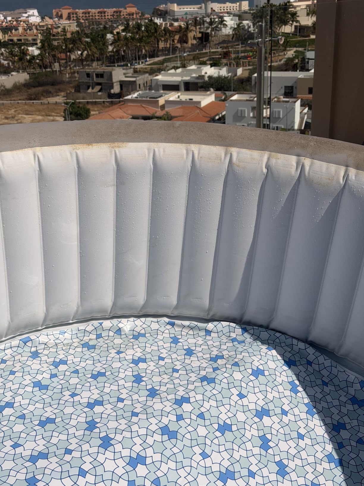 Bestway SaluSpa Rome Energy-Efficient AirJet 5-7 Person Inflatable Hot Tub customer photo 1