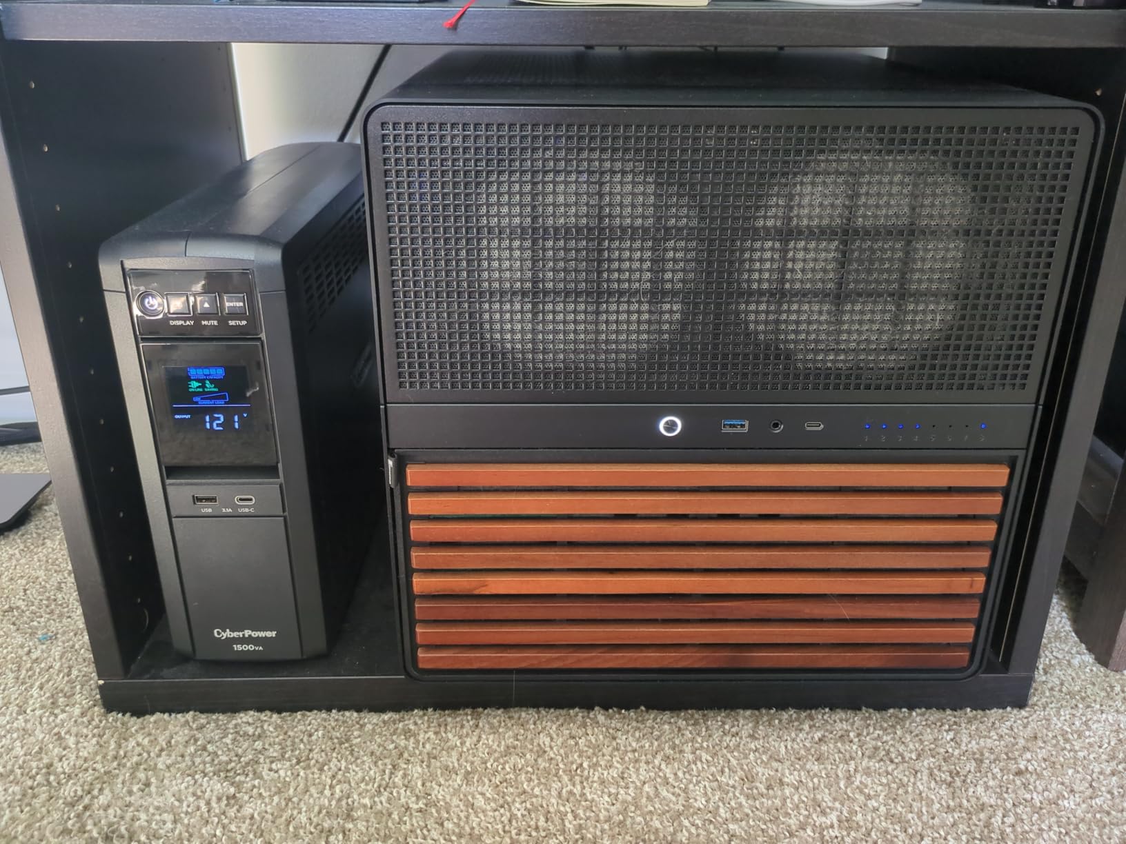 JONSBO N5 NAS Pc Case, E-ATX,12HDD+4SSD Drive Bay GPU HP Host, Supports Max. 4 GPU,E-A.TX(330mm) MB/ATX PSU Supports, with 3 Fans Built-in, 8 Slots PCI, Solid Wood Veneer Computer Case,Home Server customer photo 2