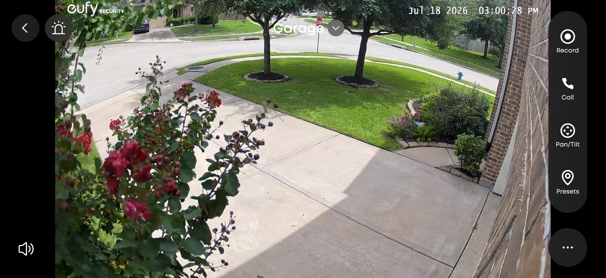 eufy Security SoloCam E30, 2K Solar Security Camera, 360° AI Tracking customer photo 2