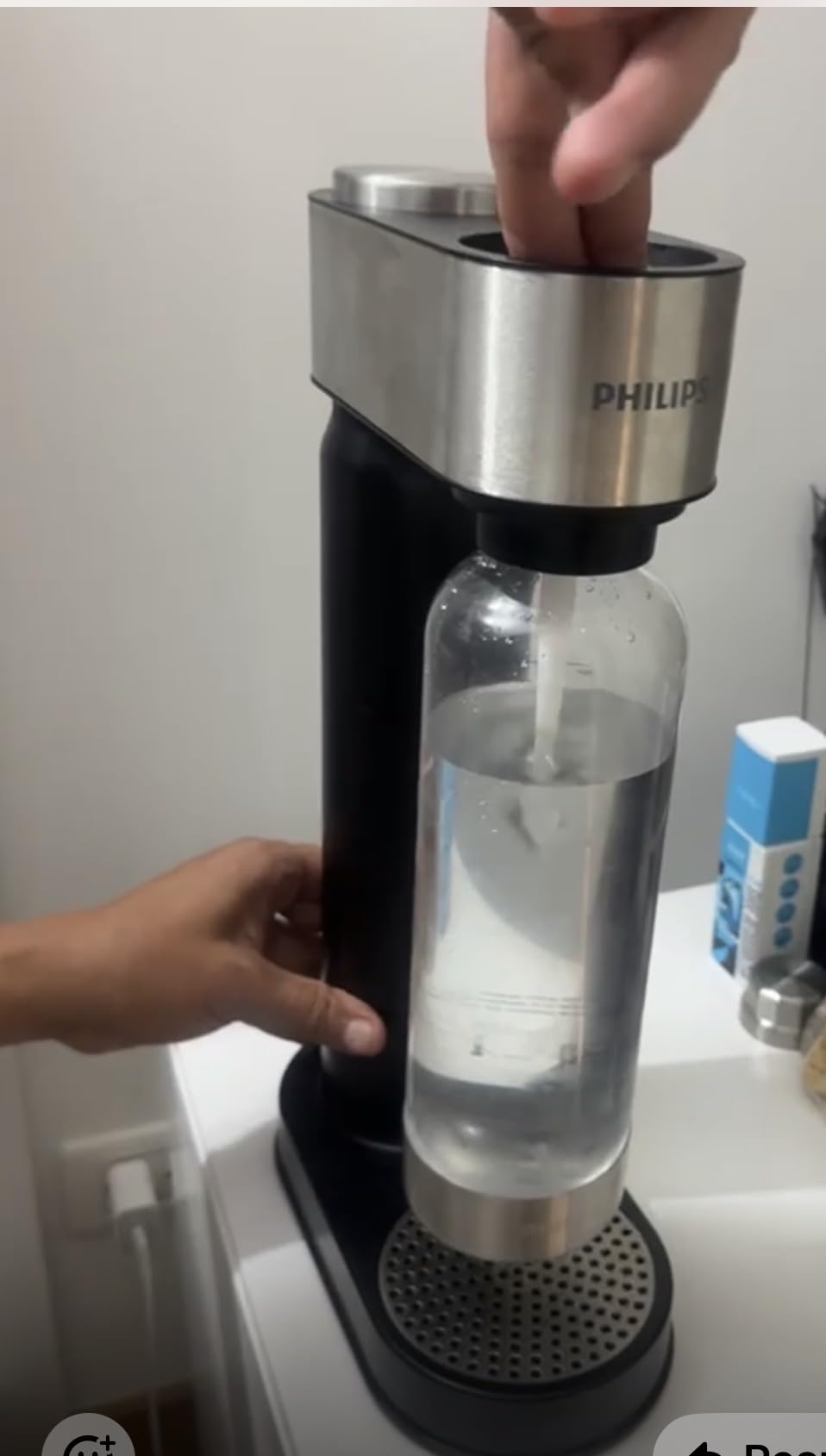 Philips Sparkling Water Maker & Soda Streaming Machine, ADD4902BKOQ/37 customer photo 1